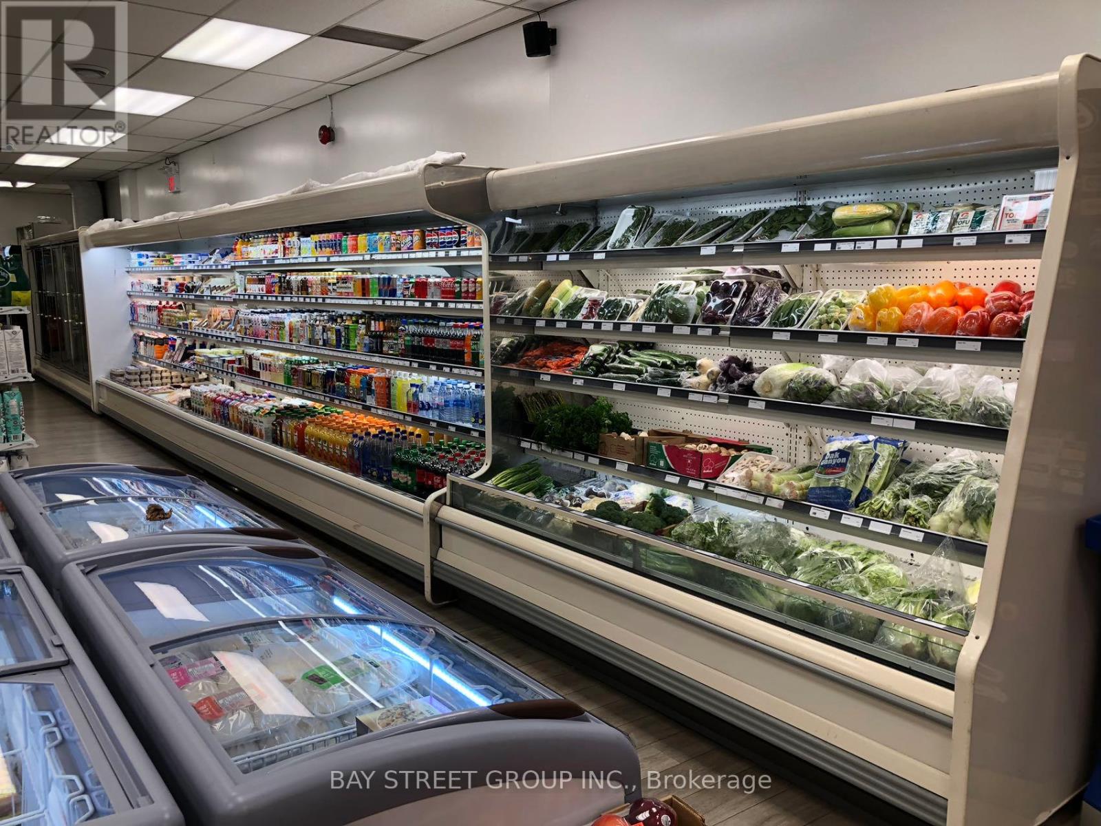 497 Church Street, Toronto, Ontario  M4Y 2C6 - Photo 3 - C12708634