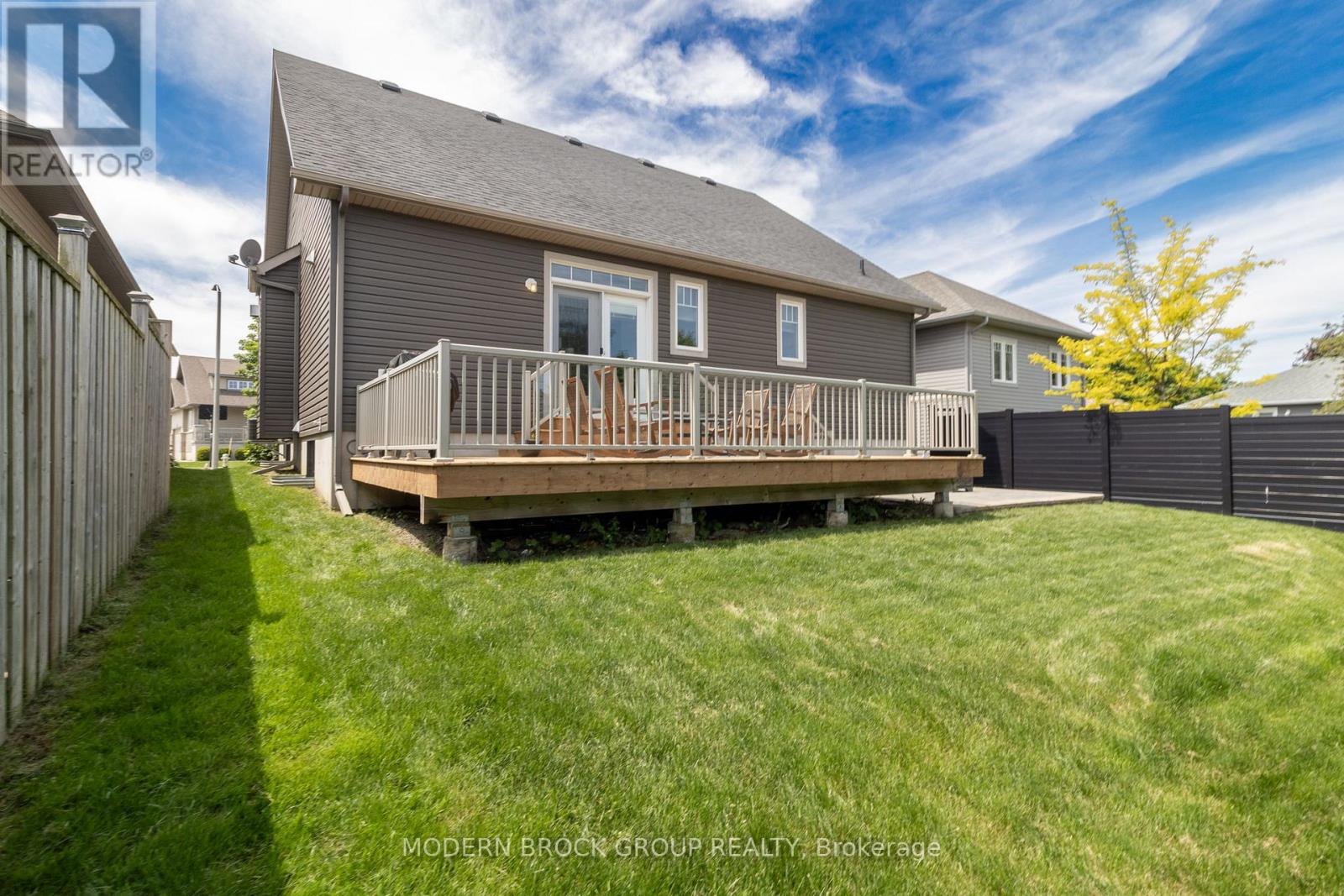 6 Wildwood Crescent, Brockville, Ontario  K6V 0A8 - Photo 3 - X13057162