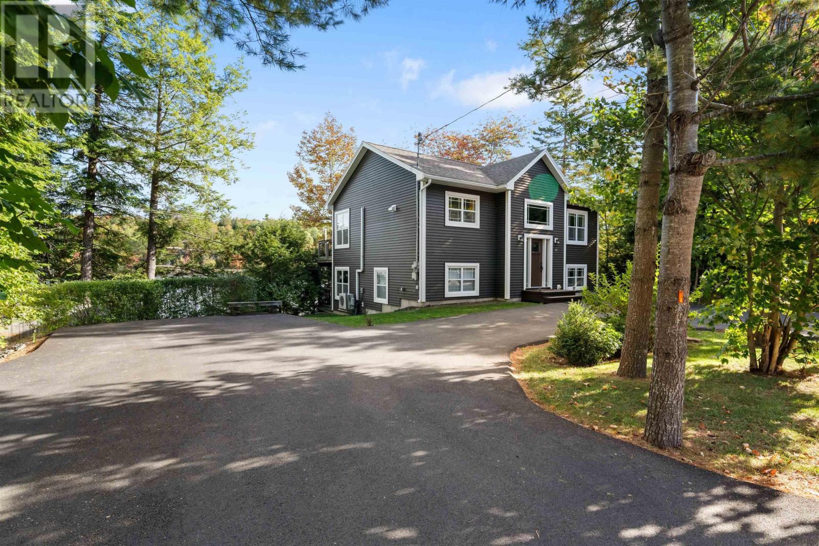 40 Tucker Lake Road, Beaver Bank, Nova Scotia  B4G 1C3 - Photo 3 - 202524974