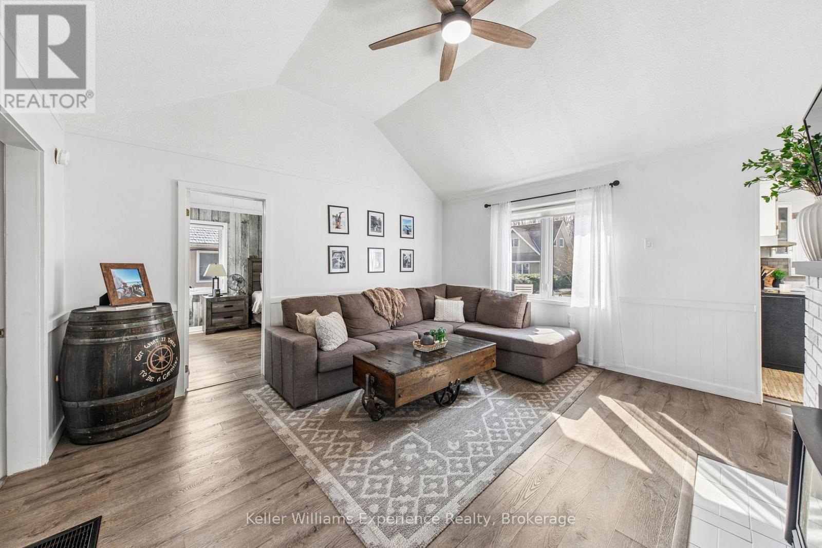 2256 South Orr Lake Road, Springwater, Ontario  L0L 1P0 - Photo 19 - S13057032