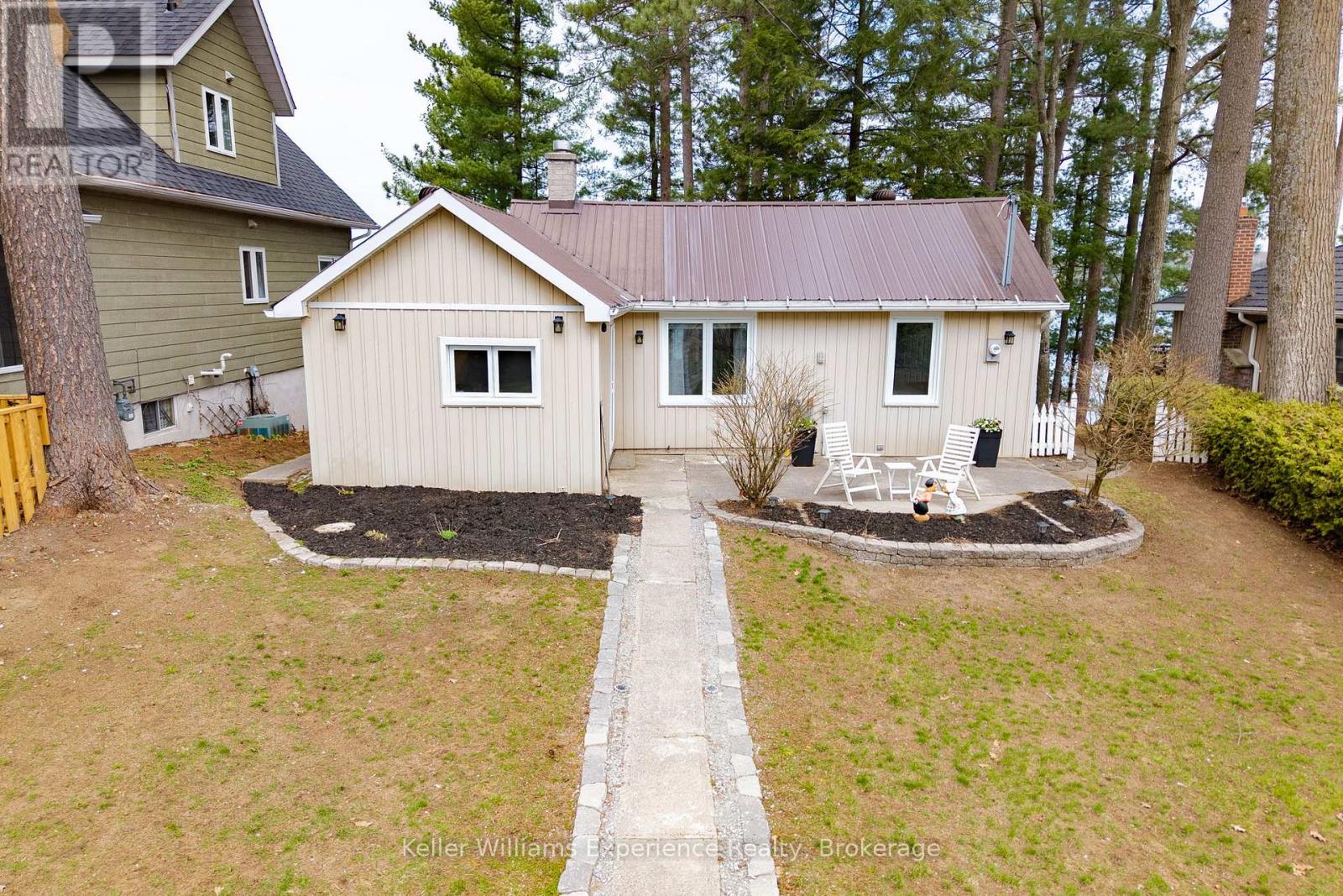 2256 South Orr Lake Road, Springwater, Ontario  L0L 1P0 - Photo 5 - S13057032