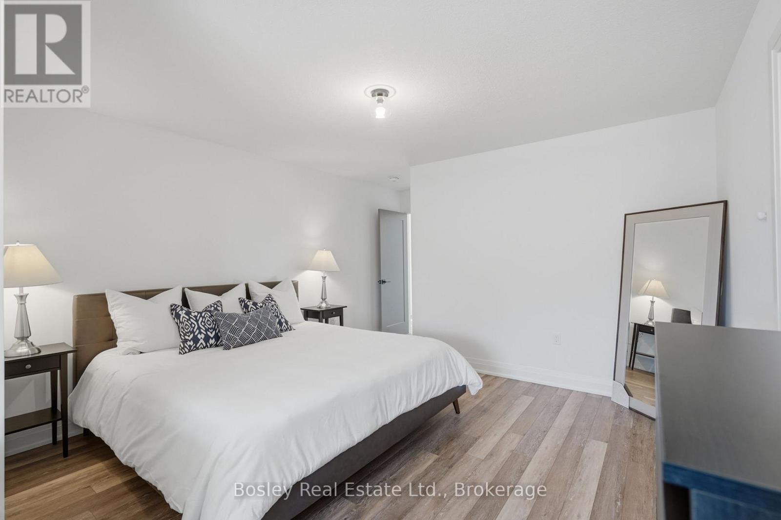 100 Mclean Avenue, Collingwood, Ontario  L9Y 4B6 - Photo 18 - S13057056