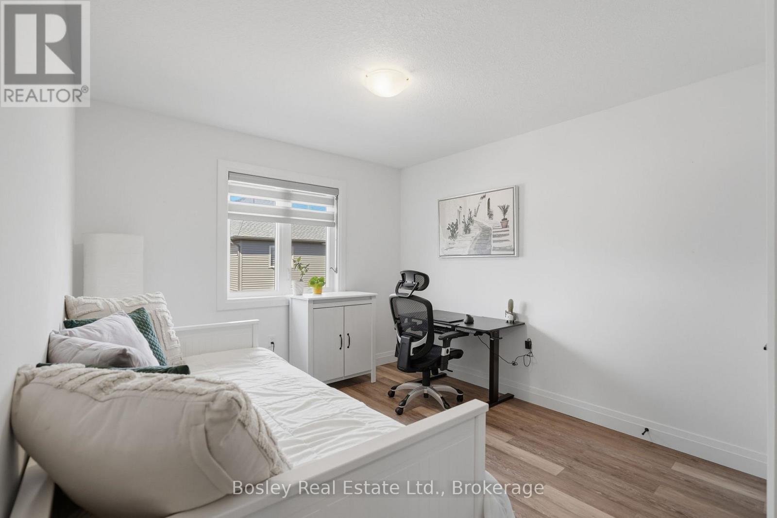 100 Mclean Avenue, Collingwood, Ontario  L9Y 4B6 - Photo 23 - S13057056