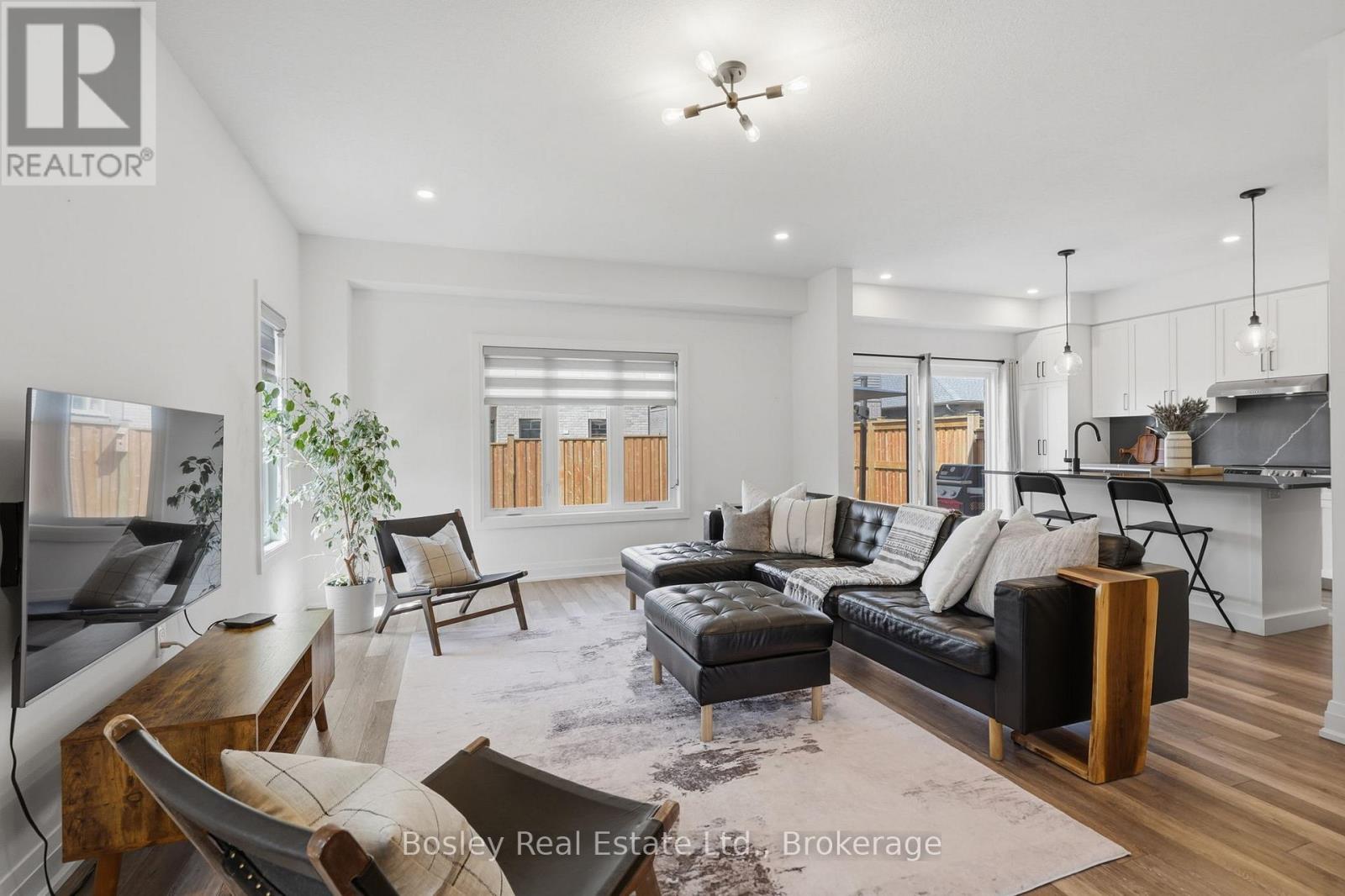 100 Mclean Avenue, Collingwood, Ontario  L9Y 4B6 - Photo 7 - S13057056