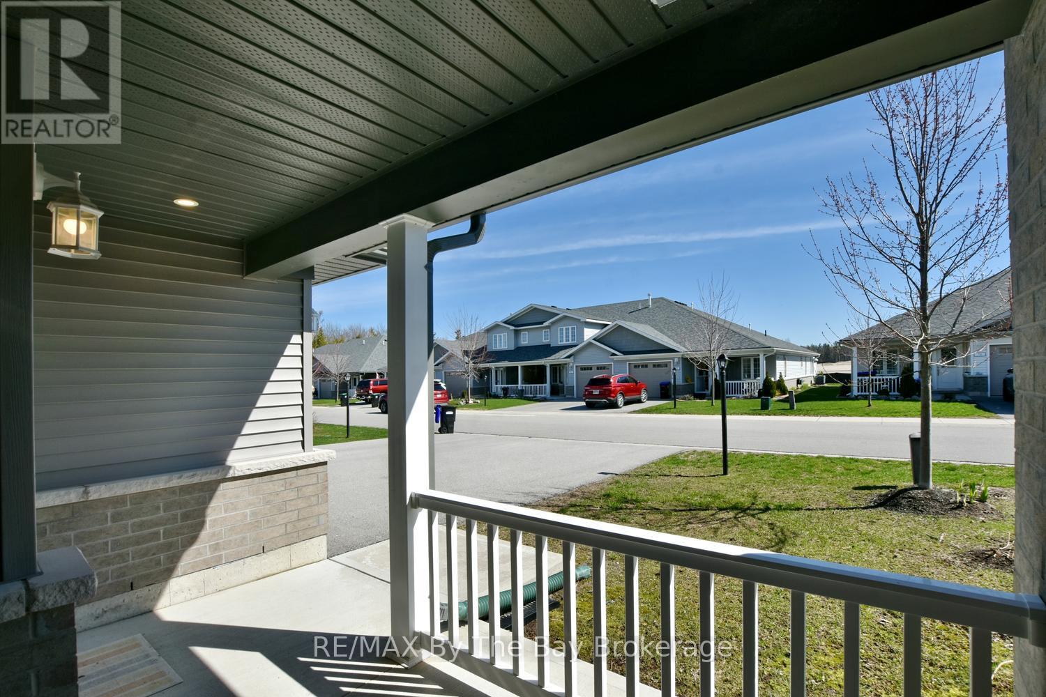 77 Ivy Crescent, Wasaga Beach, Ontario  L9Z 0H8 - Photo 3 - S13057128