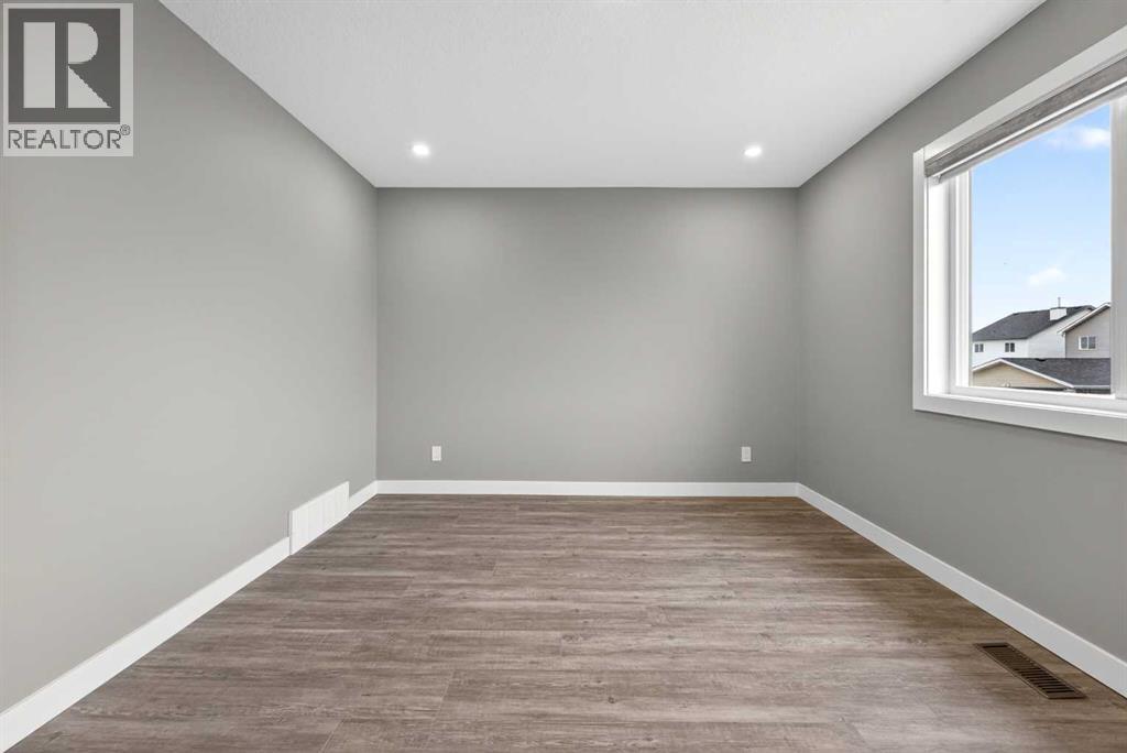 125 Saddlefield Crescent Ne, Calgary, Alberta  T3J 4Z8 - Photo 17 - A2297334