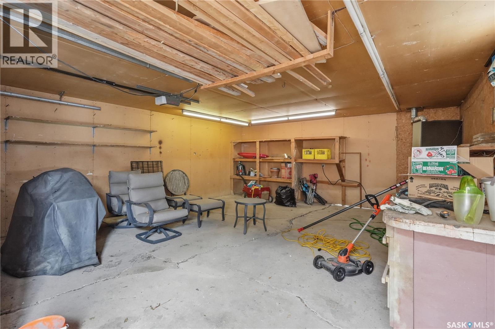 15 Turner Crescent, Regina, Saskatchewan  S4N 4P7 - Photo 37 - SK034161