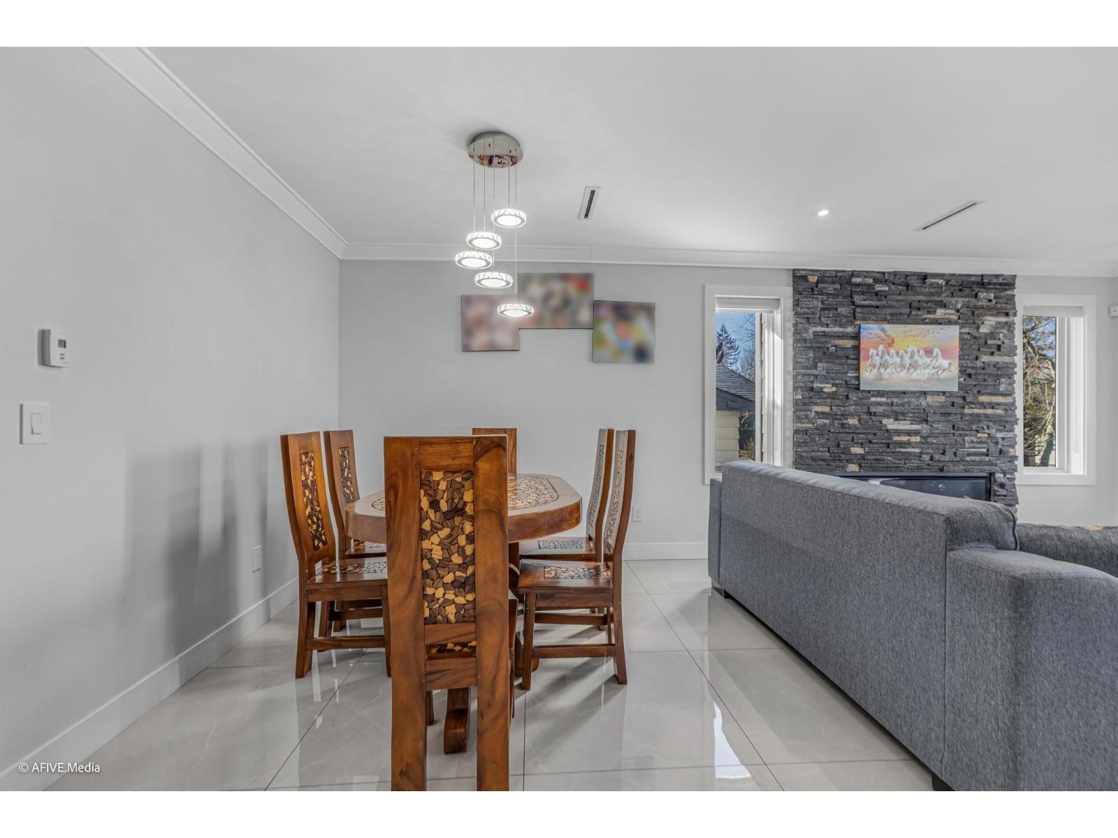 17268 61a Avenue, Surrey, British Columbia  V3S 4V7 - Photo 7 - R3115545