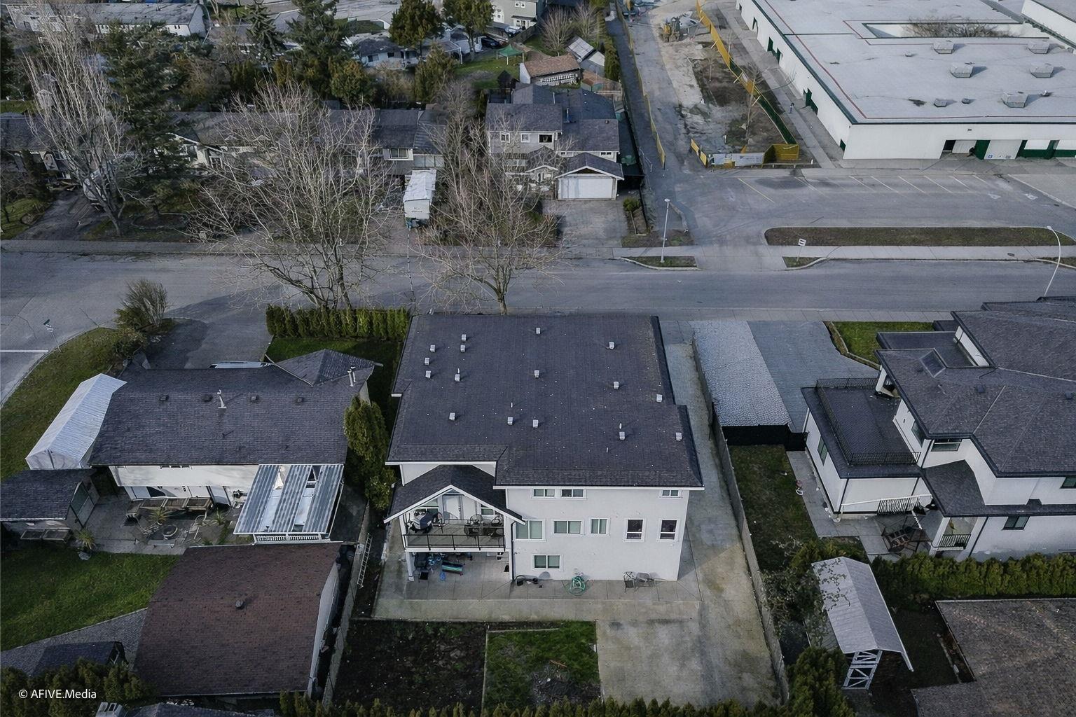 17268 61a Avenue, Surrey, British Columbia  V3S 4V7 - Photo 39 - R3115545