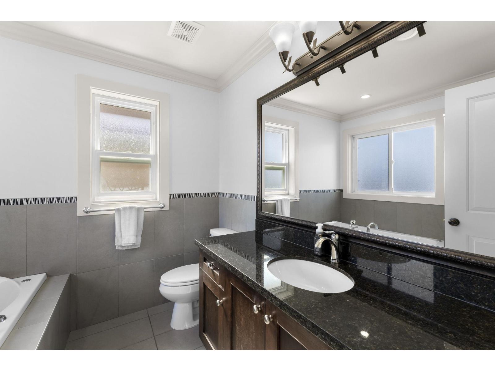 6746 191a Street, Surrey, British Columbia  V4N 6A5 - Photo 16 - R3116789