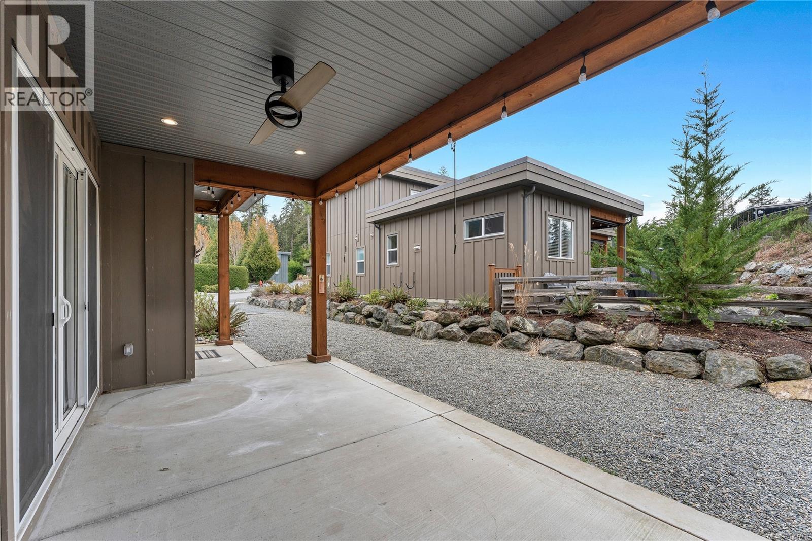 9336 Cabin Way, Lake Cowichan, British Columbia  V0R 2G1 - Photo 5 - 1033783