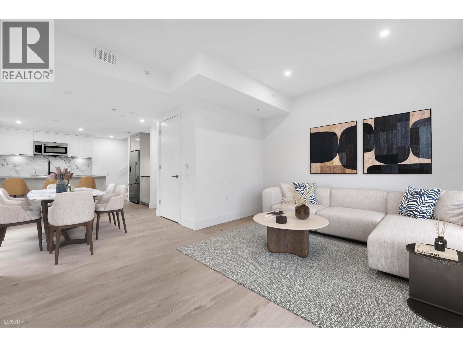 108 2085 E 1 AVENUE, Vancouver, British Columbia