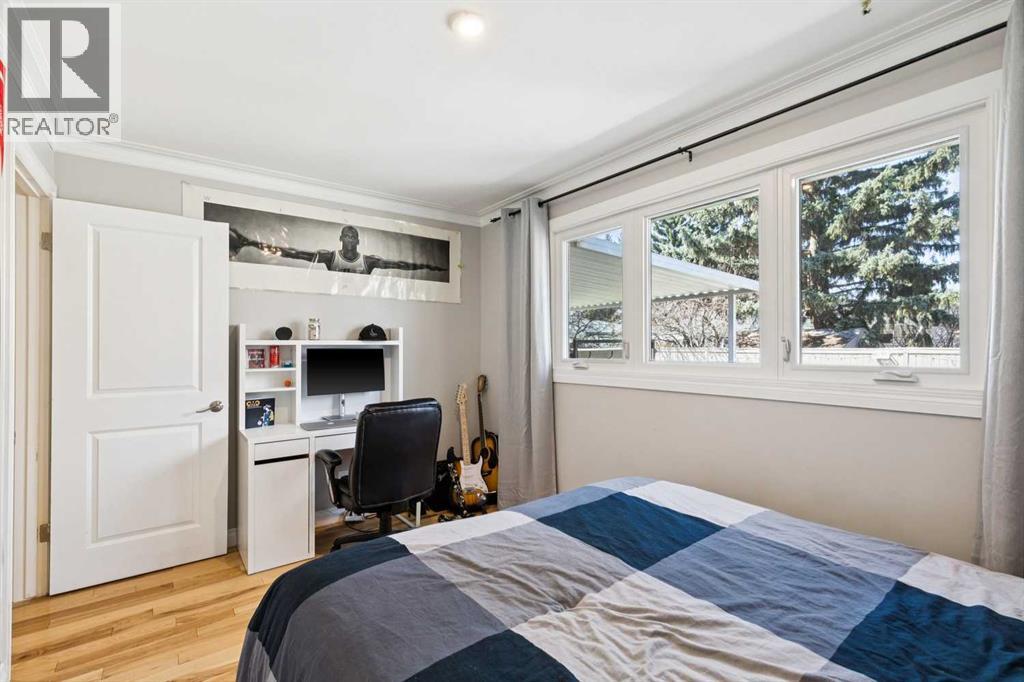 734 Oakhill Place SW, Calgary, Alberta  T2V 3X9 - Photo 18 - A2299715