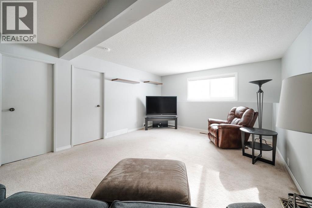 181 Windsor Drive, Fort Mcmurray, Alberta  T9H 4R1 - Photo 21 - A2290412