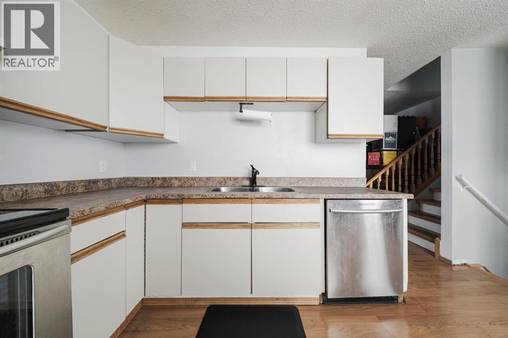 181 Windsor Drive, Fort Mcmurray, Alberta  T9H 4R1 - Photo 9 - A2290412