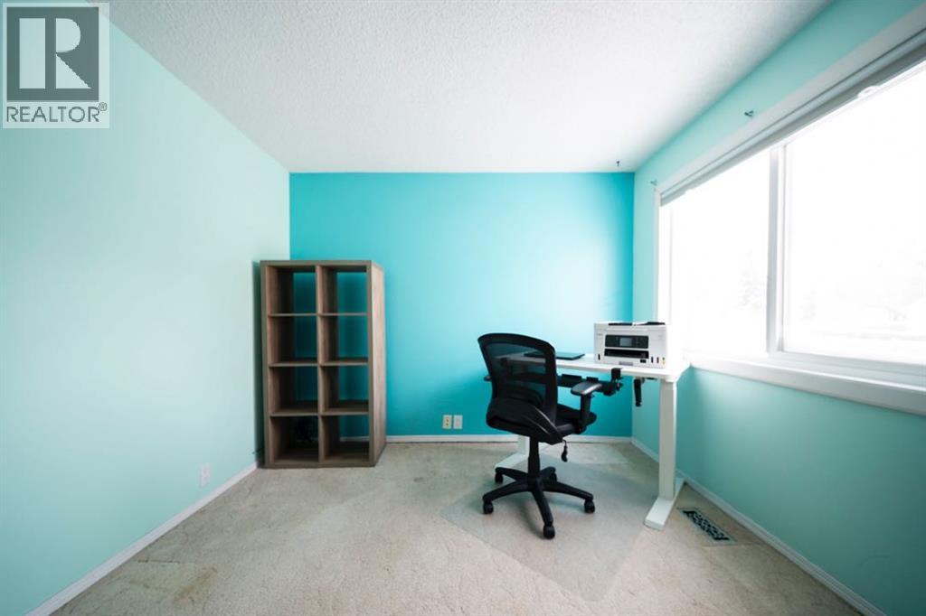 181 Windsor Drive, Fort Mcmurray, Alberta  T9H 4R1 - Photo 19 - A2290412
