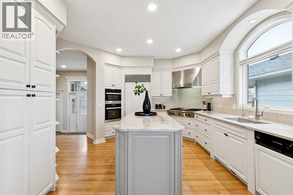 1656 Evergreen Hill Sw, Calgary, Alberta  T2Y 3B6 - Photo 6 - A2305555