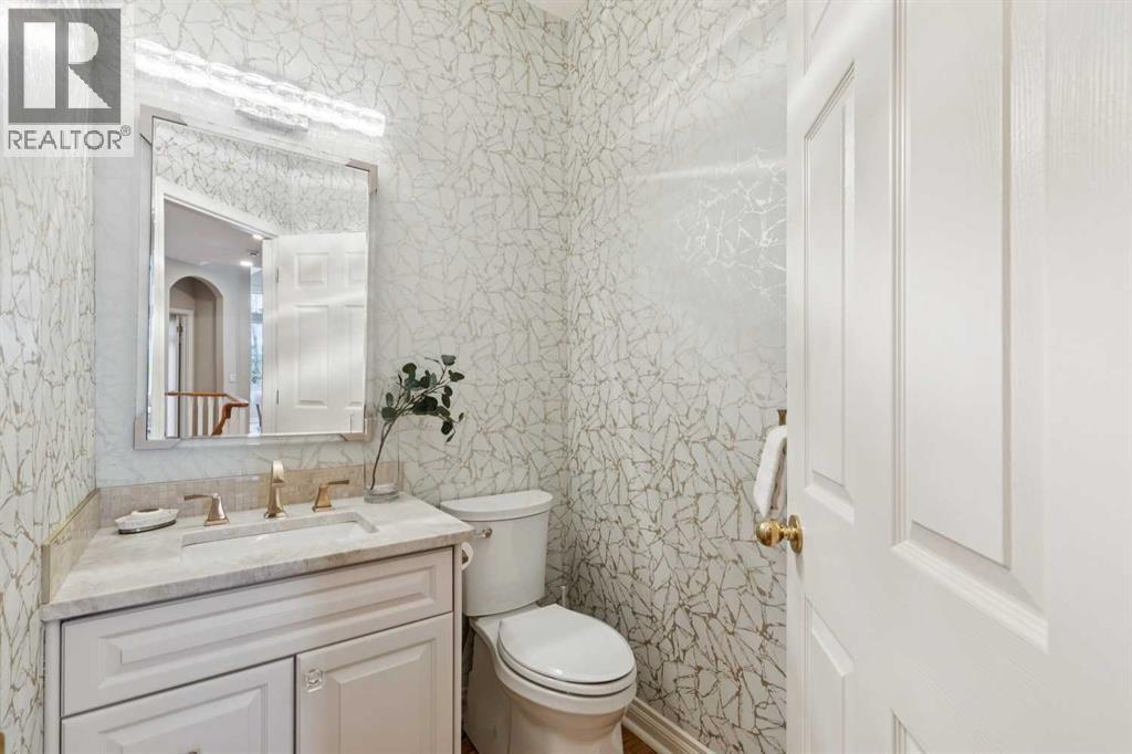 1656 Evergreen Hill Sw, Calgary, Alberta  T2Y 3B6 - Photo 16 - A2305555