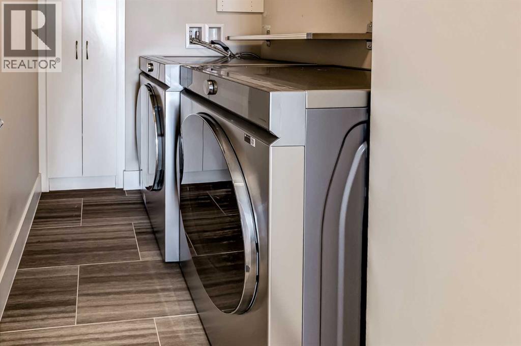 1802, 519 Riverfront Avenue SE, Calgary, Alberta  T2G 1K6 - Photo 32 - A2305651