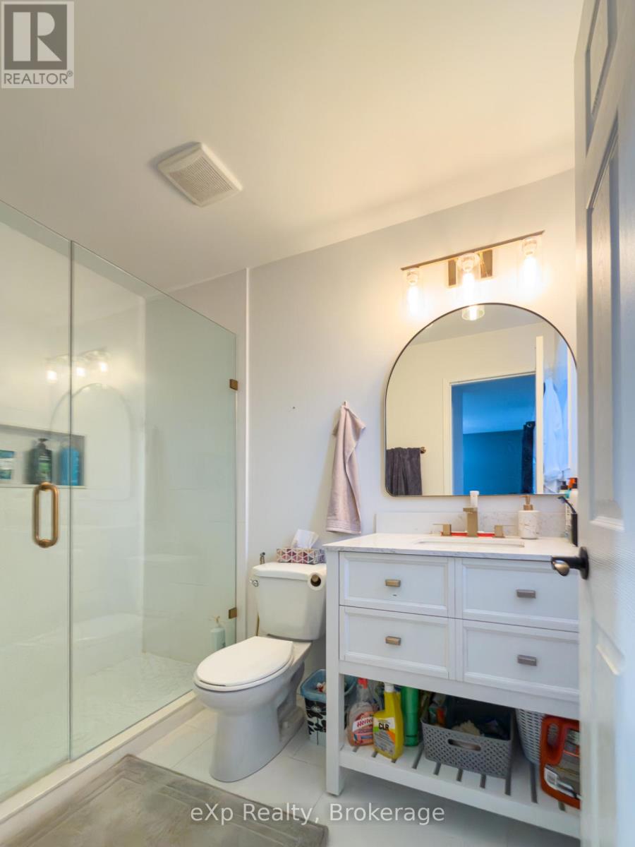 12 Griffiths Avenue, Cambridge, Ontario  N1P 1J7 - Photo 10 - X13057076