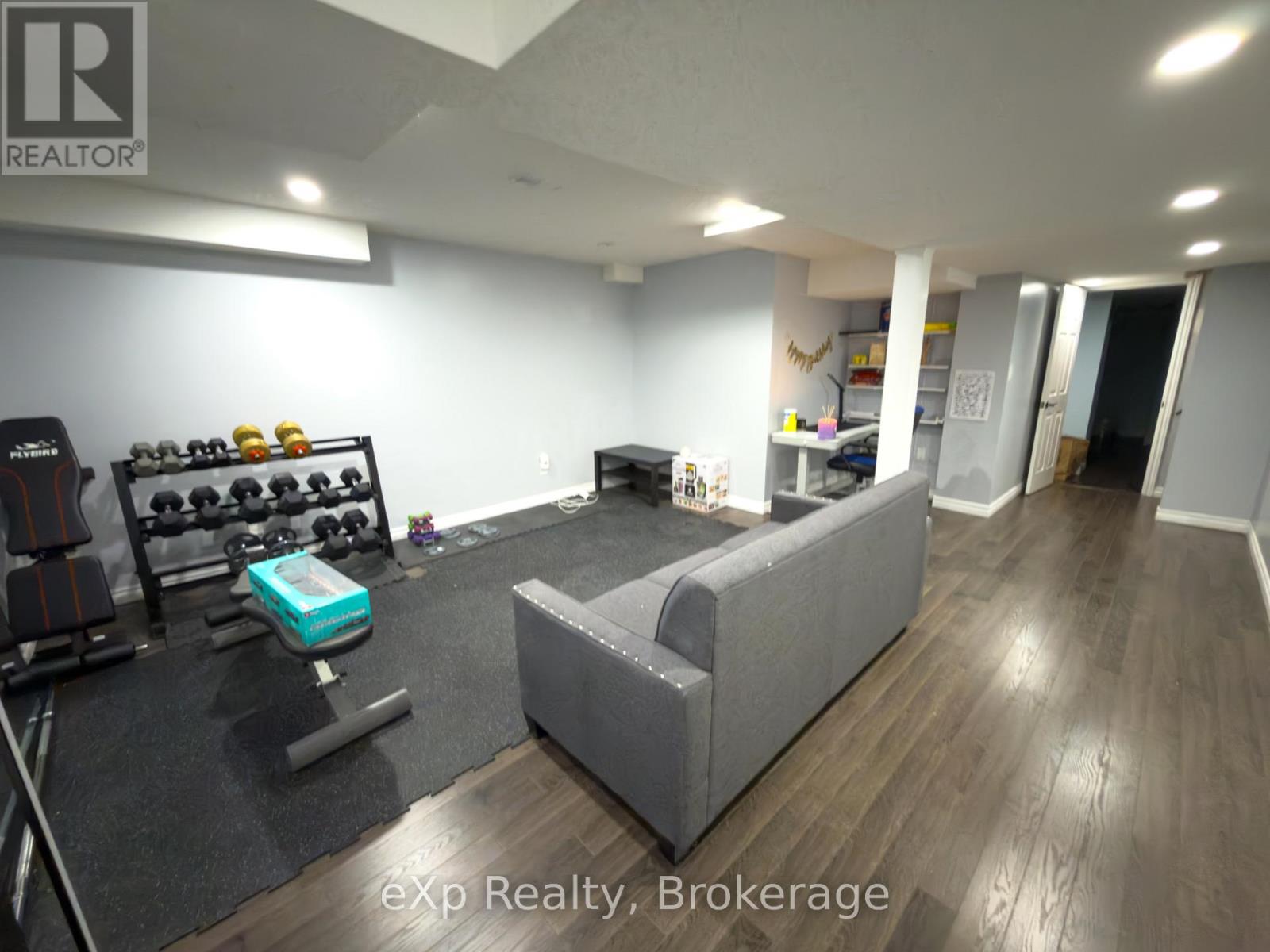 12 Griffiths Avenue, Cambridge, Ontario  N1P 1J7 - Photo 25 - X13057076