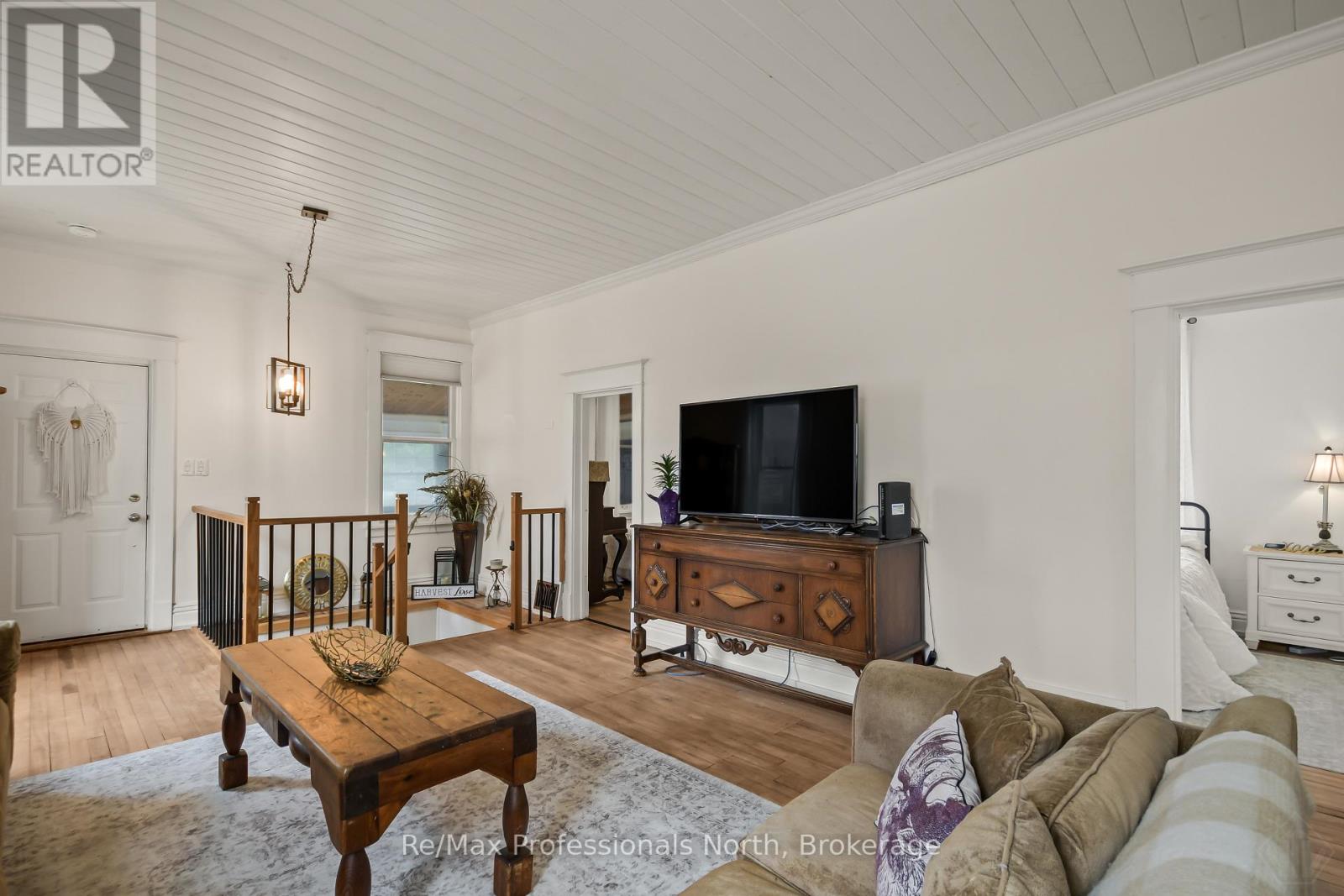 191 Phillip Street W, Gravenhurst, Ontario  P1P 1J4 - Photo 11 - X13057132