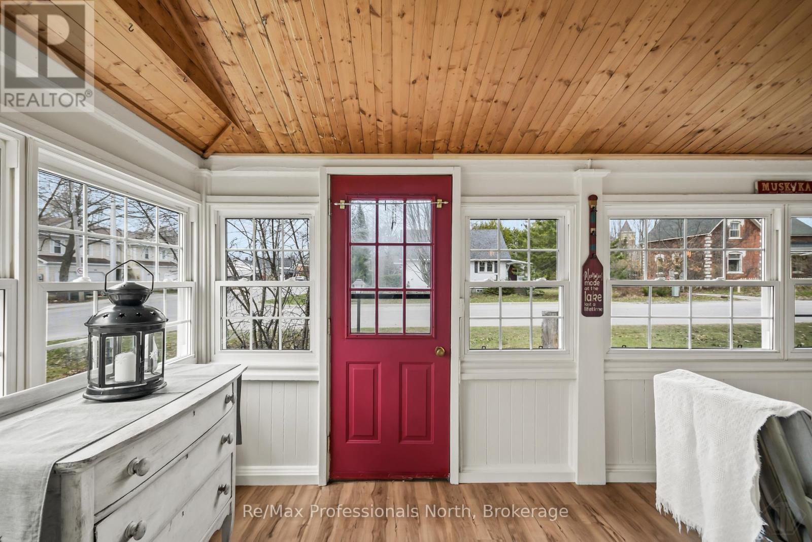 191 Phillip Street W, Gravenhurst, Ontario  P1P 1J4 - Photo 13 - X13057132