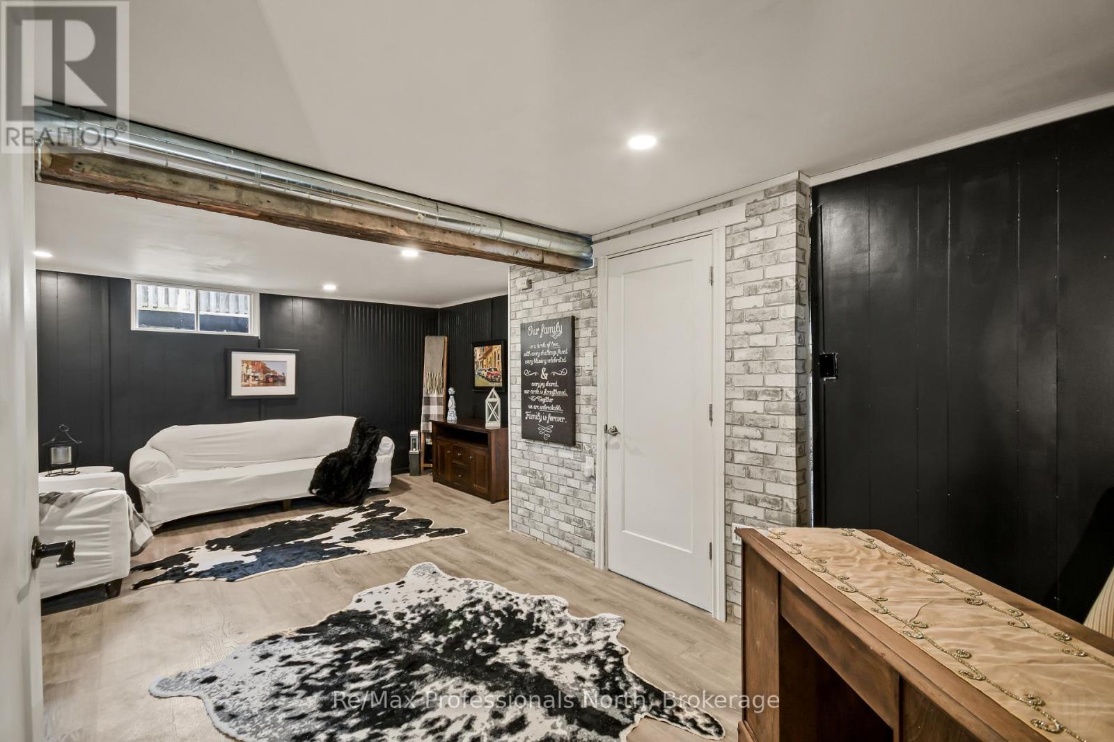 191 Phillip Street W, Gravenhurst, Ontario  P1P 1J4 - Photo 18 - X13057132