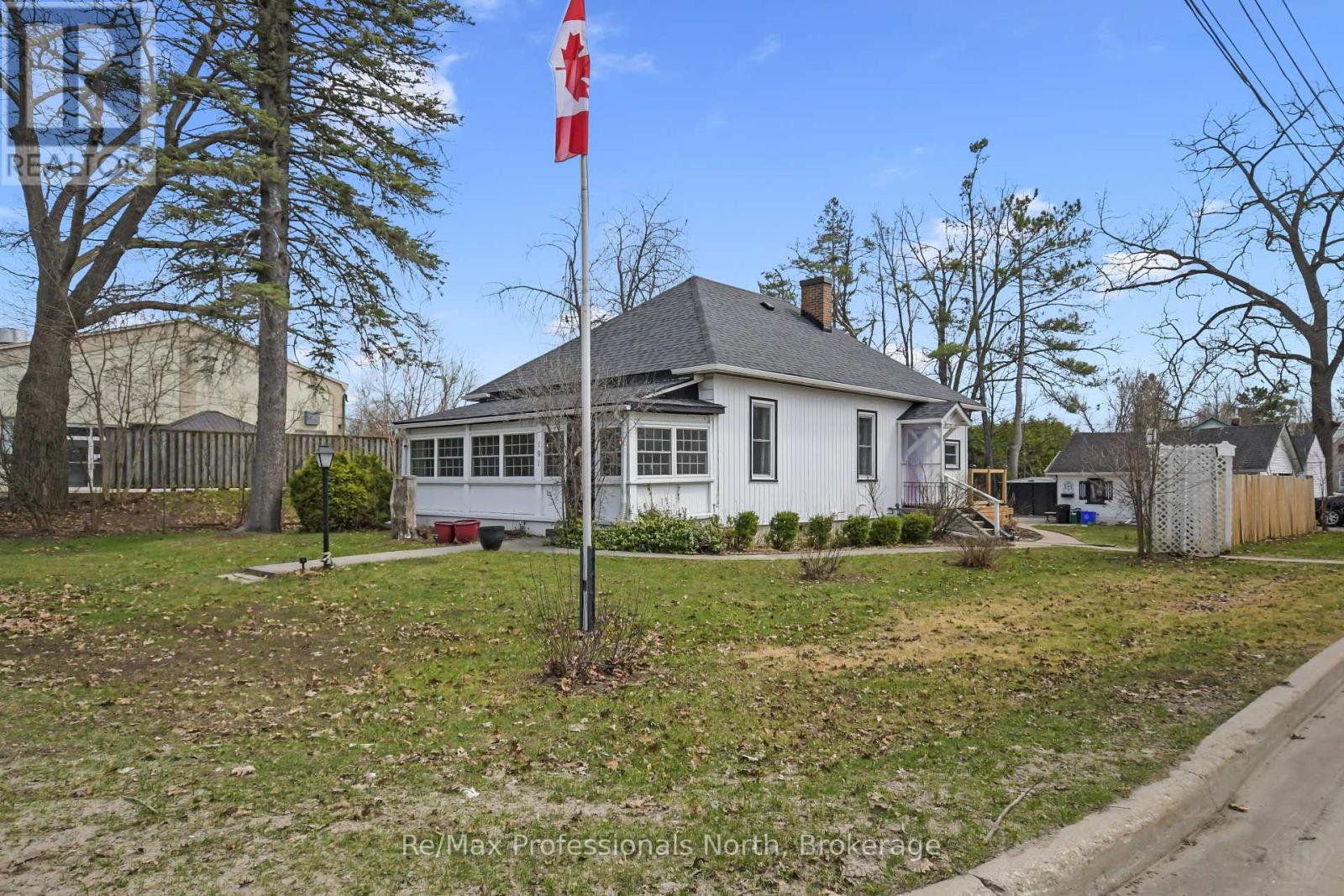 191 Phillip Street W, Gravenhurst, Ontario  P1P 1J4 - Photo 33 - X13057132