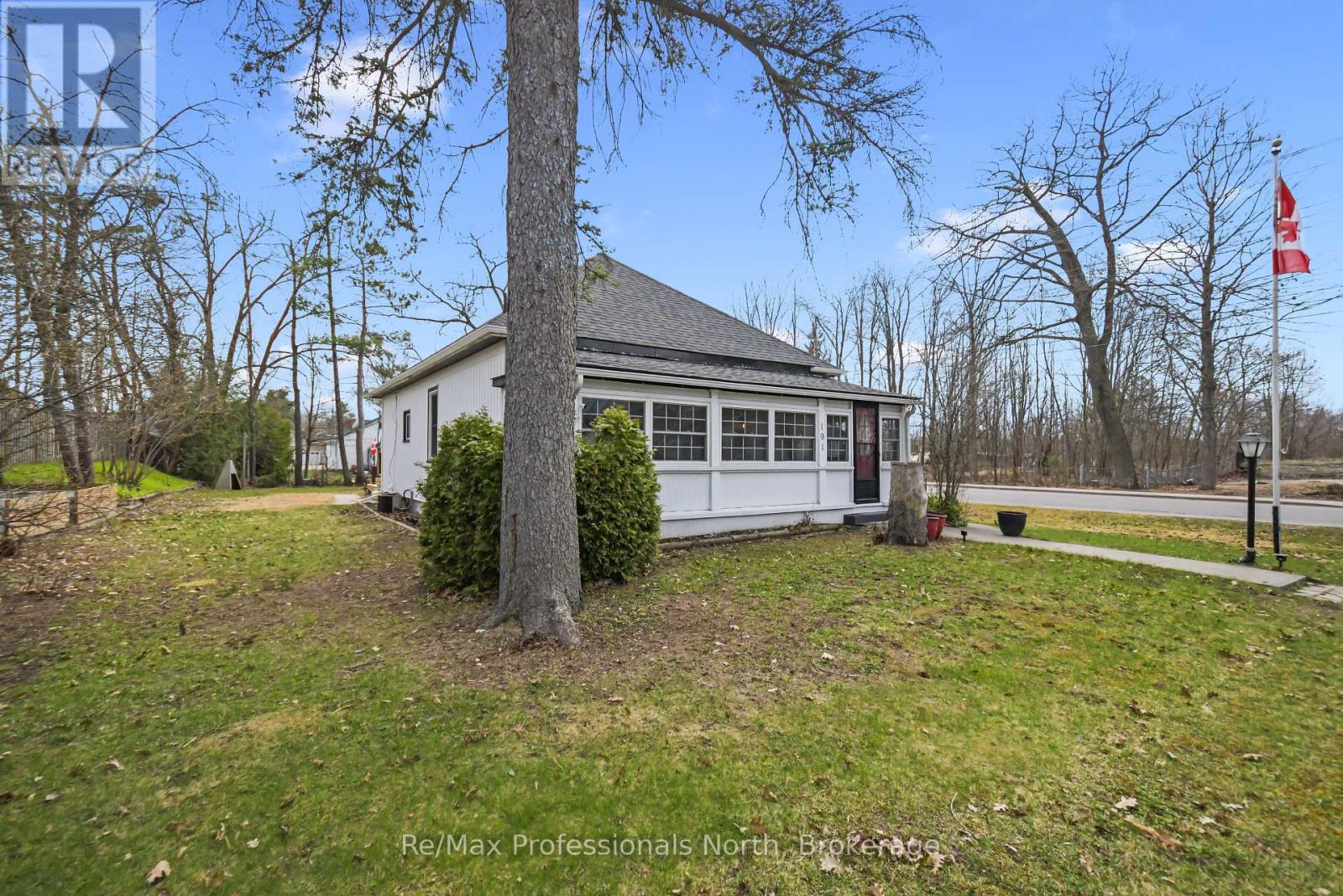 191 Phillip Street W, Gravenhurst, Ontario  P1P 1J4 - Photo 34 - X13057132