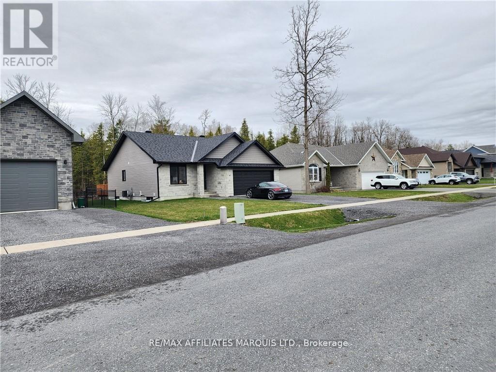 47 Beech Street, South Stormont, Ontario  K0C 1M0 - Photo 25 - X12956064