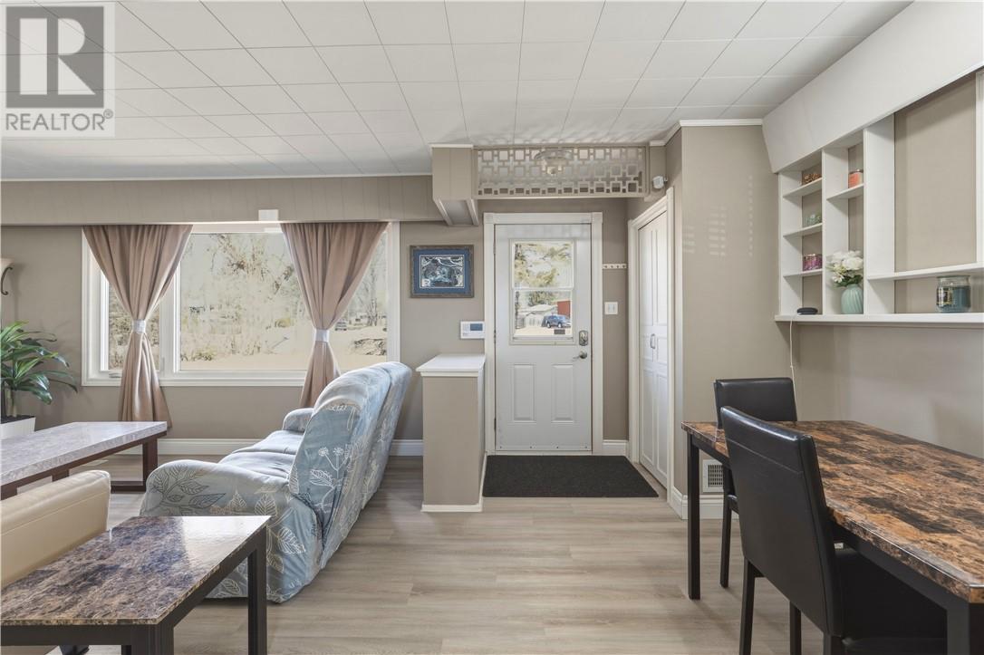 1025 Katherine Street, Greater Sudbury, Ontario  P3P 1C2 - Photo 6 - 2127374