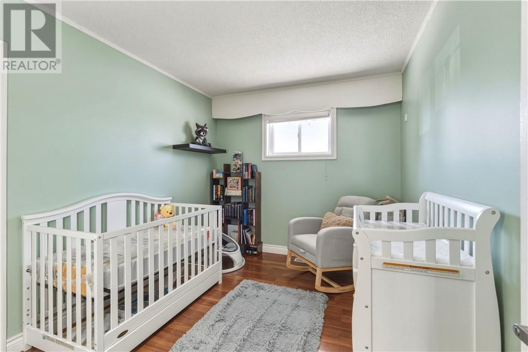 1025 Katherine Street, Greater Sudbury, Ontario  P3P 1C2 - Photo 9 - 2127374