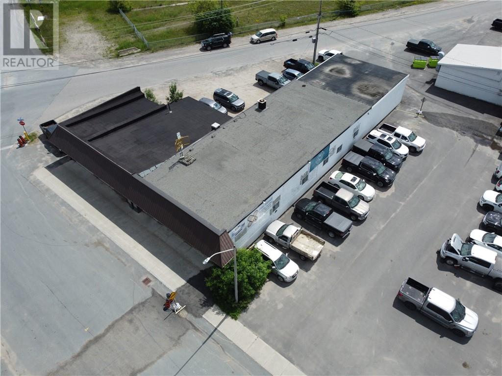 90 Gray Street, Espanola, Ontario  P5E 1G1 - Photo 6 - 2127334