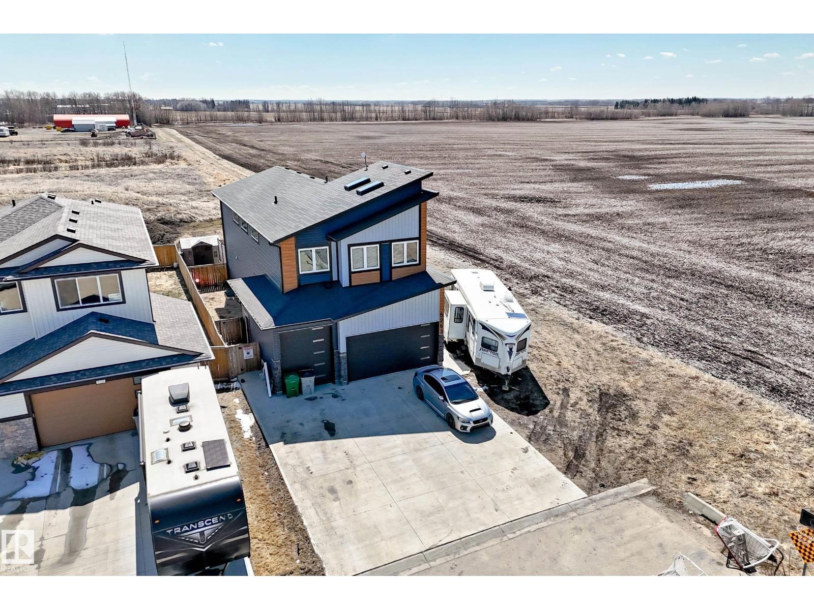 5263 47 Ave, Calmar, Alberta  T0C 0V0 - Photo 2 - E4484606