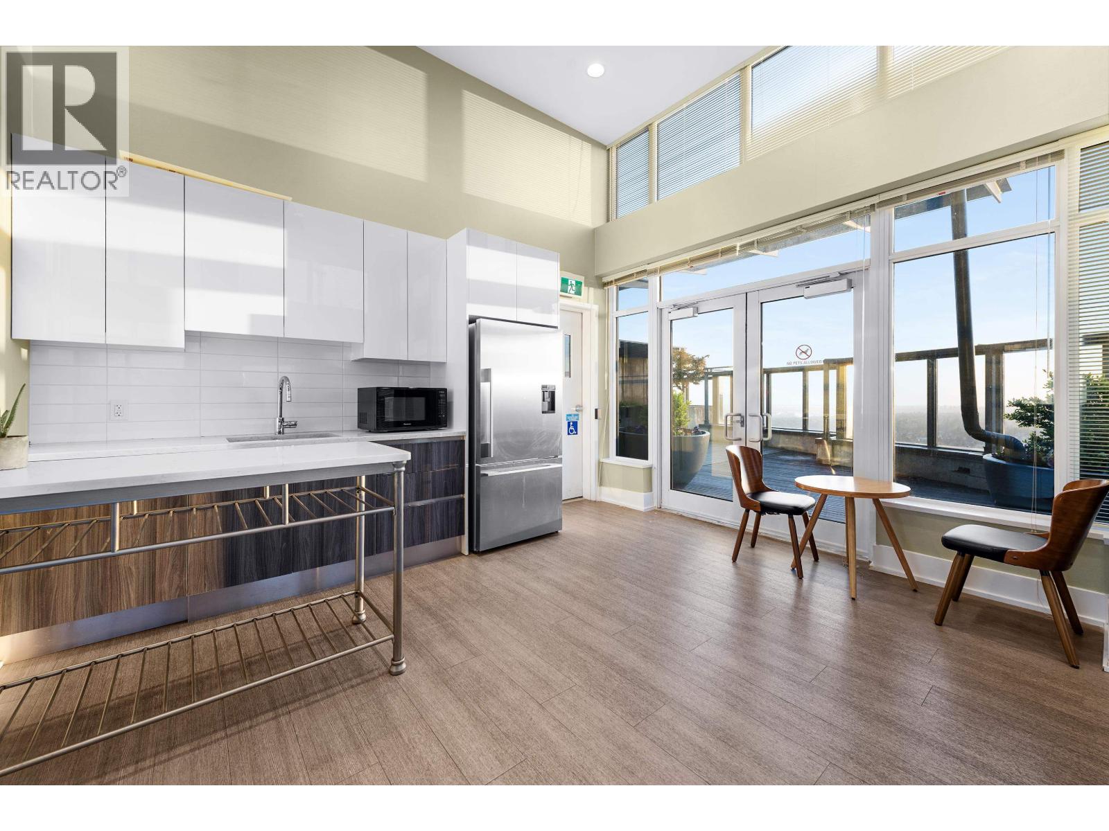 2202 4900 Lennox Lane, Burnaby, British Columbia  V5H 0G9 - Photo 35 - R3117218