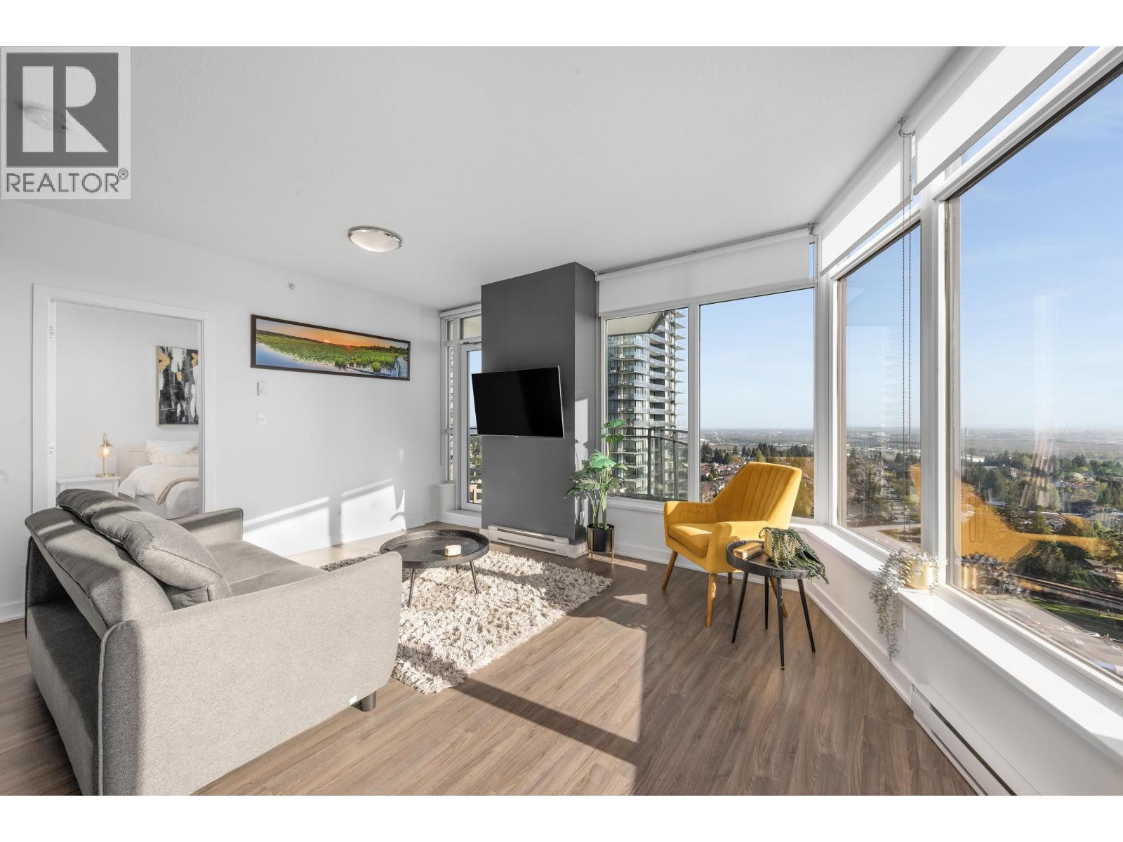 2202 4900 Lennox Lane, Burnaby, British Columbia  V5H 0G9 - Photo 5 - R3117218