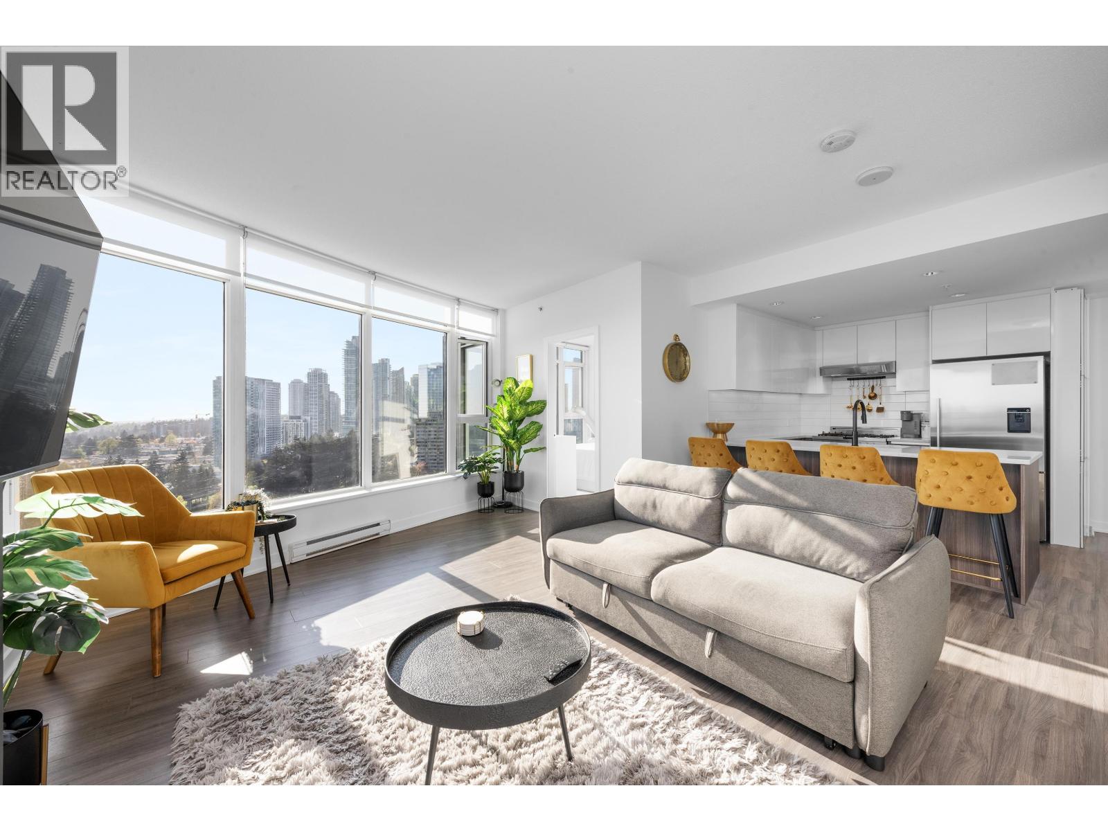 2202 4900 Lennox Lane, Burnaby, British Columbia  V5H 0G9 - Photo 6 - R3117218