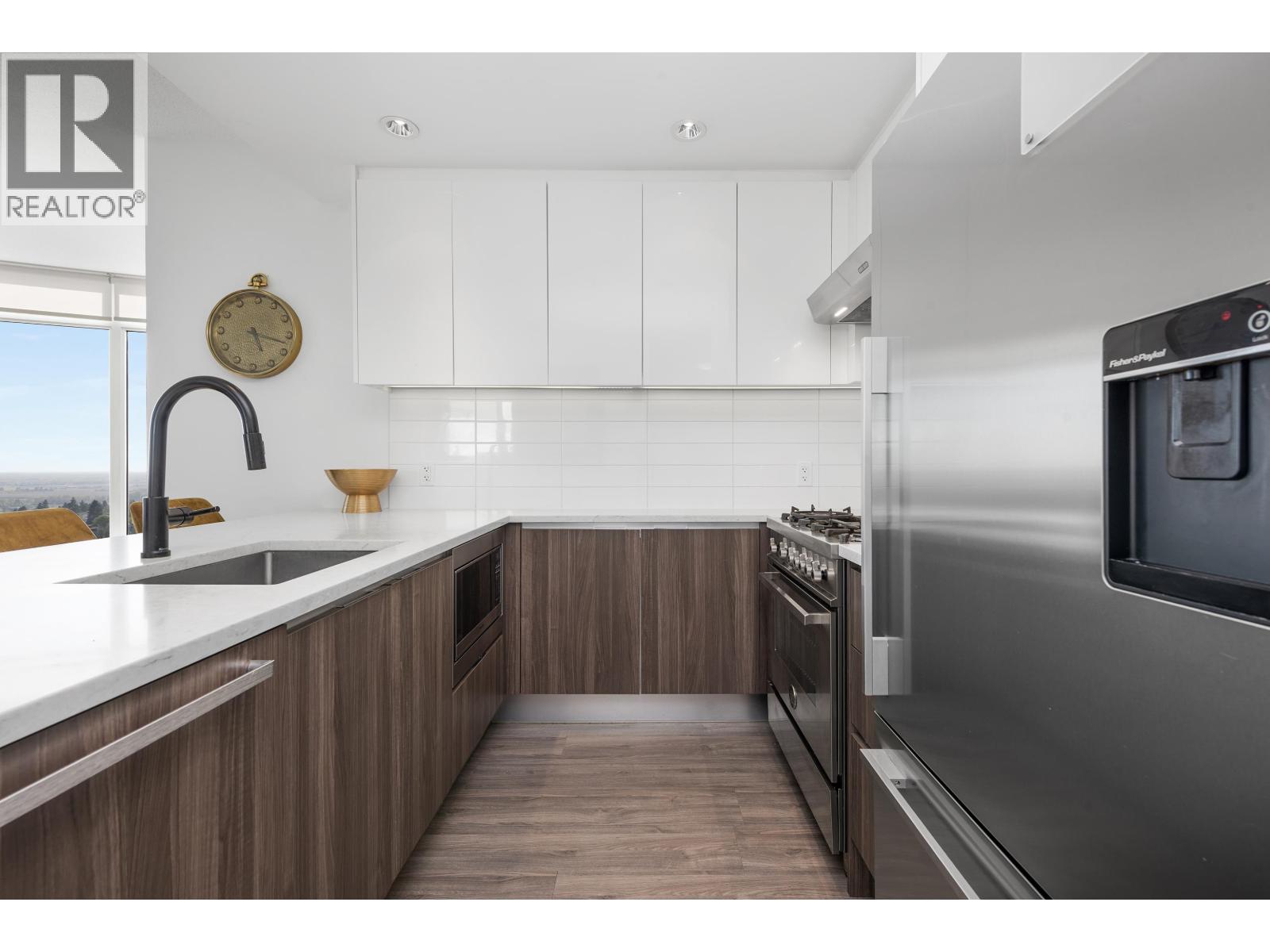 2202 4900 Lennox Lane, Burnaby, British Columbia  V5H 0G9 - Photo 9 - R3117218