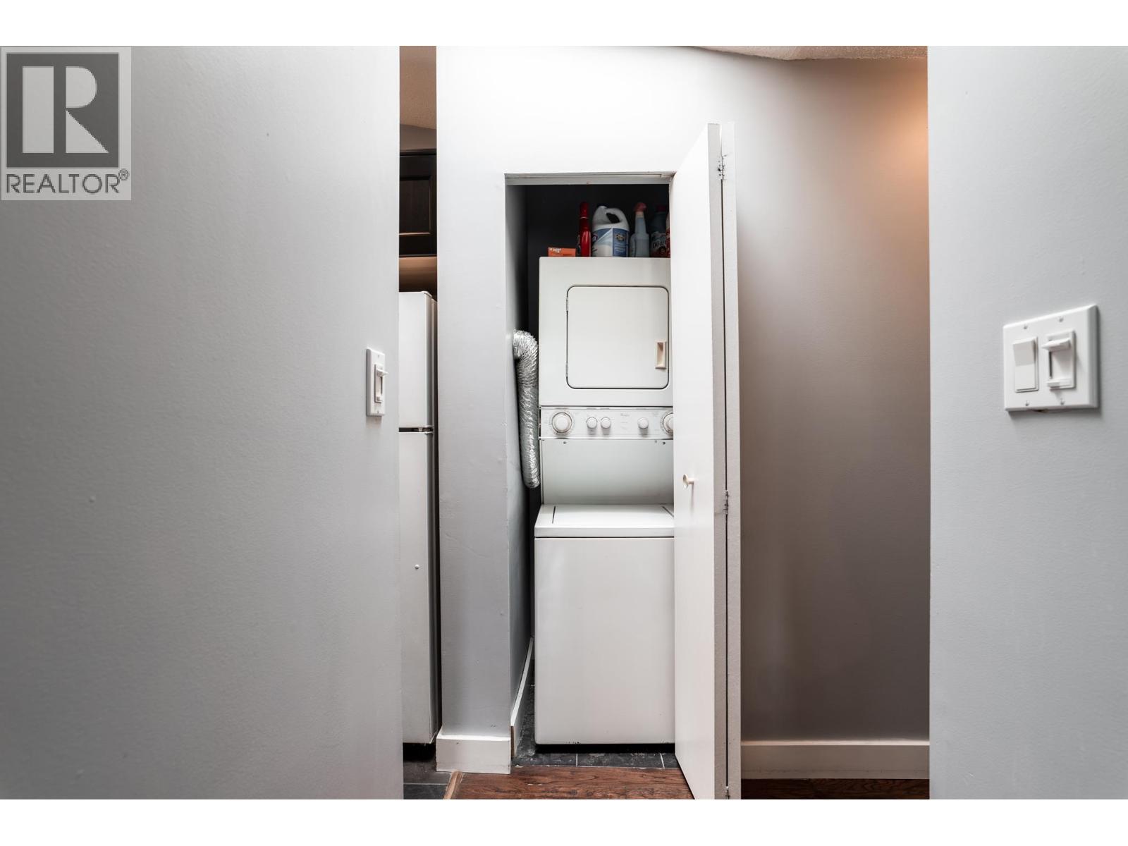 303 2615 Lonsdale Avenue, North Vancouver, British Columbia  V7N 3H7 - Photo 14 - R3117219