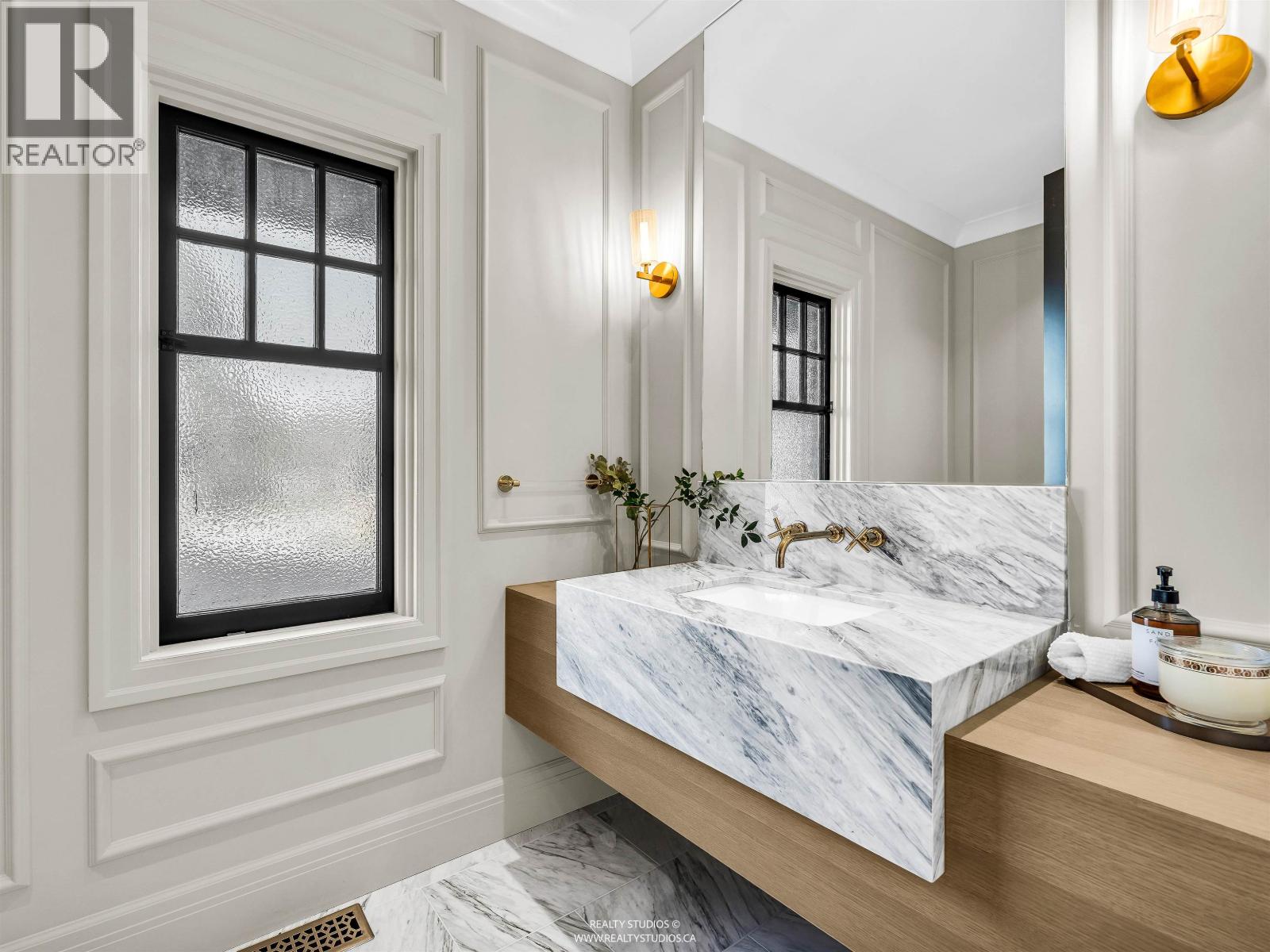 2050 SW Marine Drive, Vancouver, British Columbia  V6P 6B5 - Photo 22 - R3117195