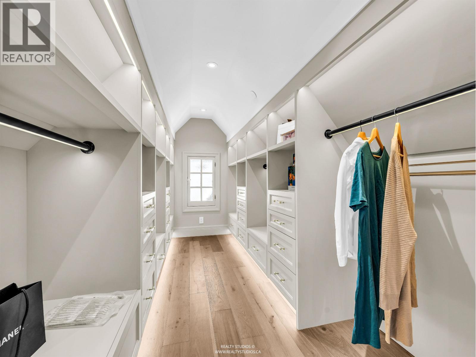 2050 SW Marine Drive, Vancouver, British Columbia  V6P 6B5 - Photo 26 - R3117195