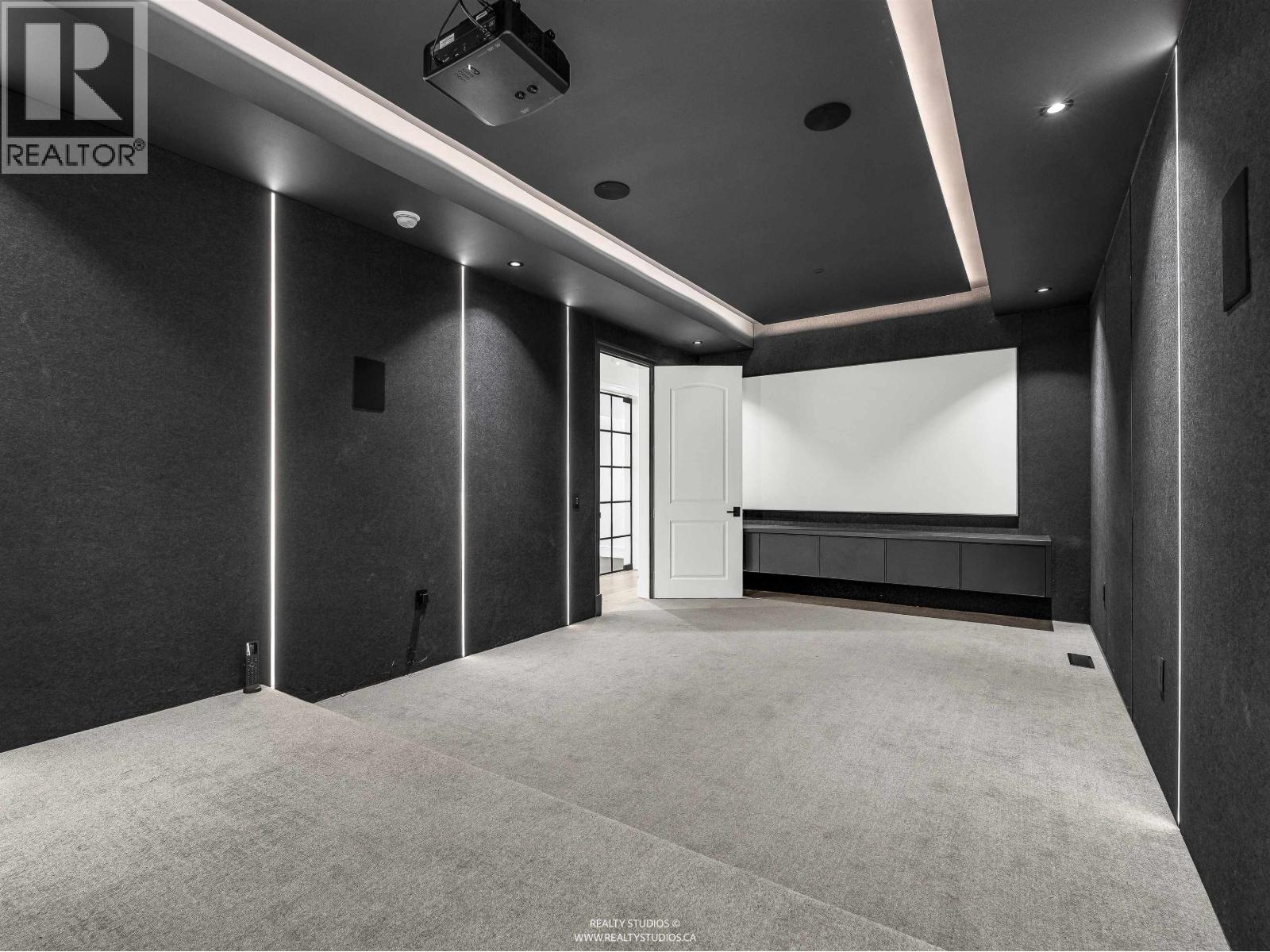 2050 SW Marine Drive, Vancouver, British Columbia  V6P 6B5 - Photo 31 - R3117195