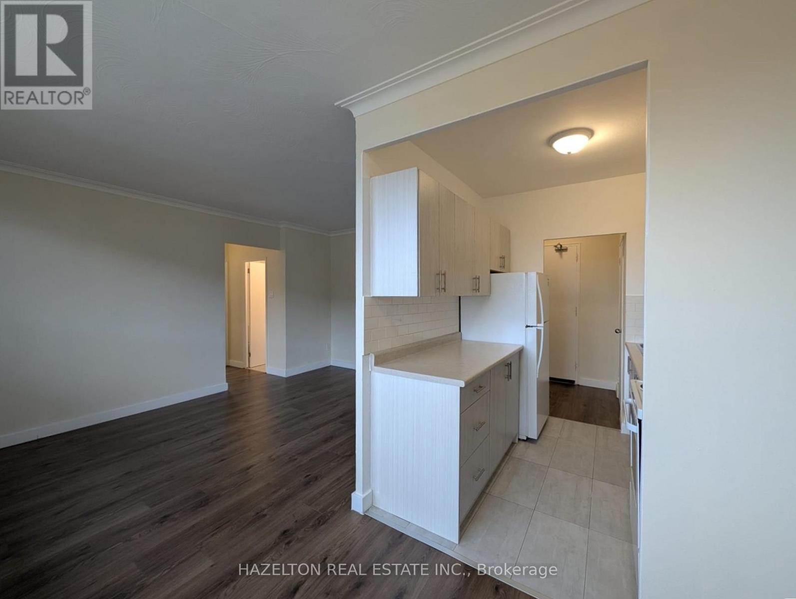 511 - 57 Parkwoods Village Drive, Toronto, Ontario  M3A 2X3 - Photo 2 - C13057088