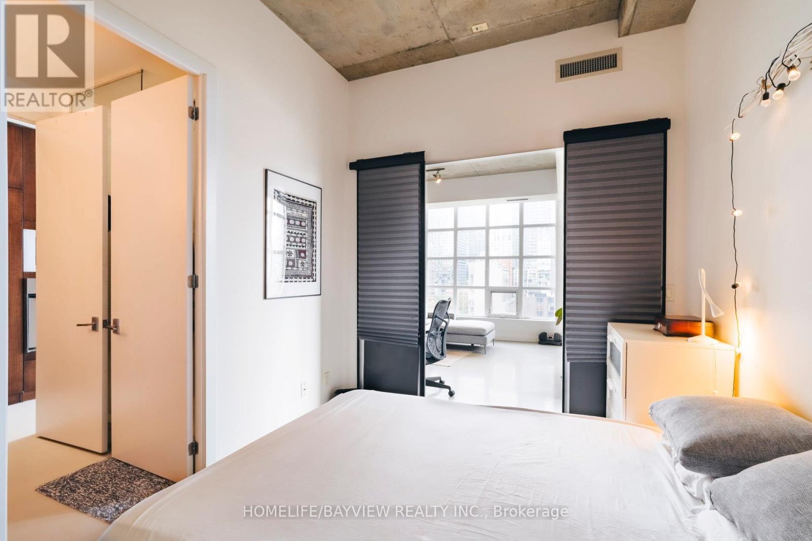 1002 - 23 Brant Street, Toronto, Ontario  M5V 2L5 - Photo 18 - C13057122