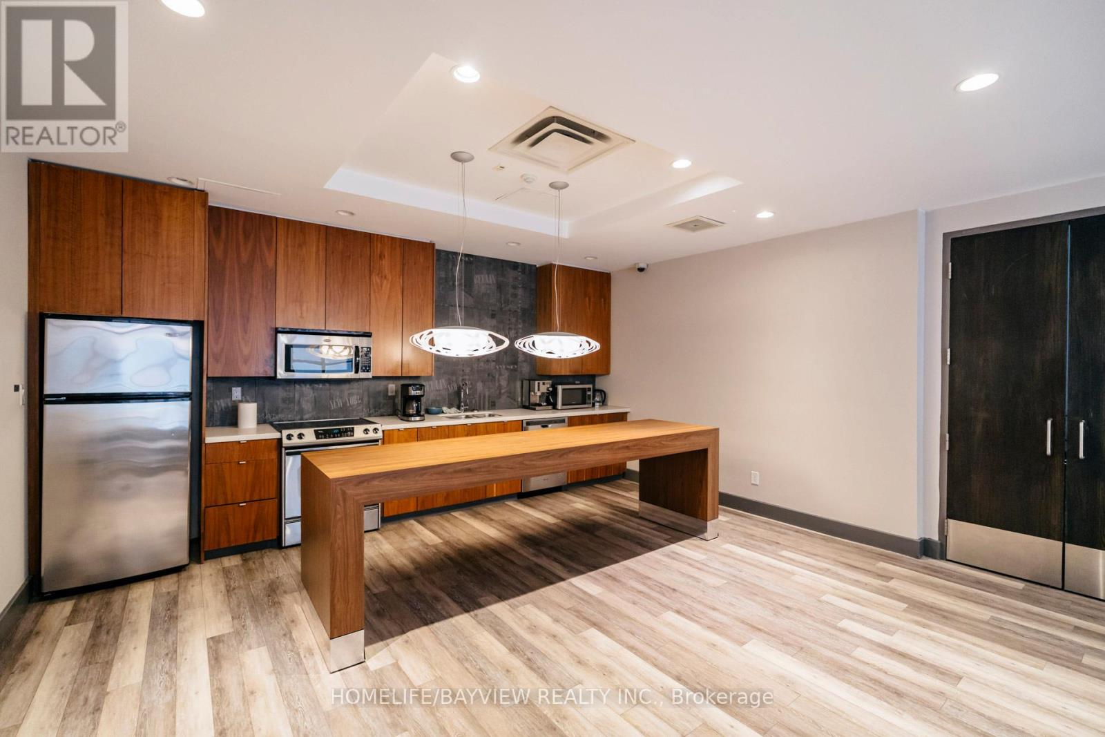 1002 - 23 Brant Street, Toronto, Ontario  M5V 2L5 - Photo 22 - C13057122