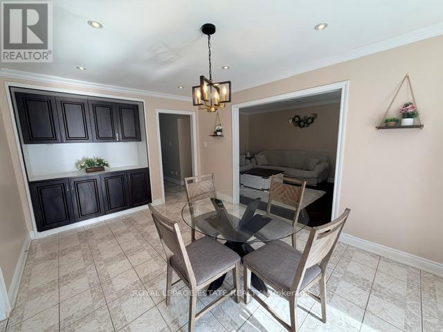 4 Townley Avenue, Markham, Ontario  L3S 1C9 - Photo 12 - N13053156