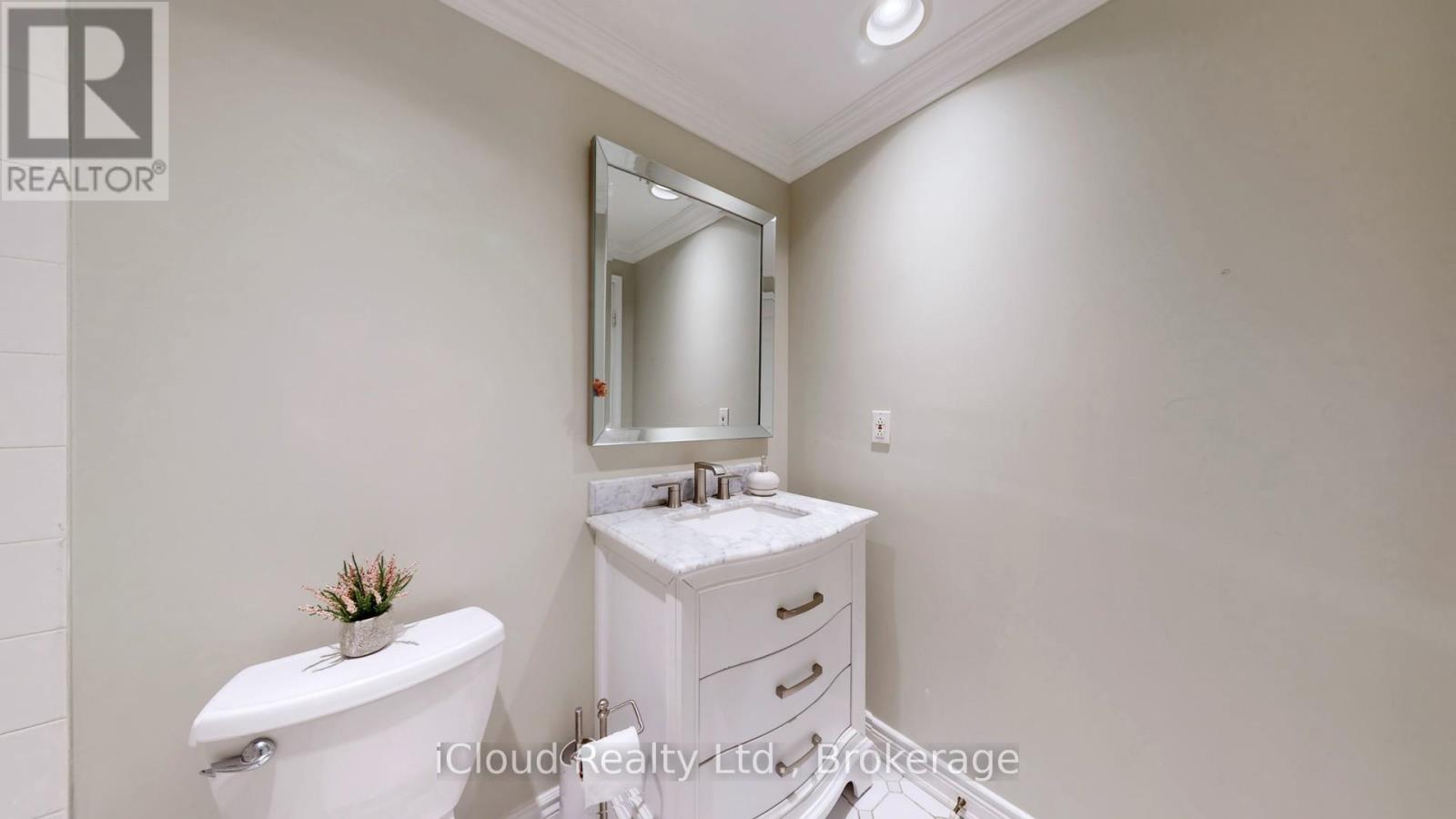 Ph10 - 50 Eglinton Avenue W, Mississauga, Ontario  L5R 3P5 - Photo 16 - W13056346