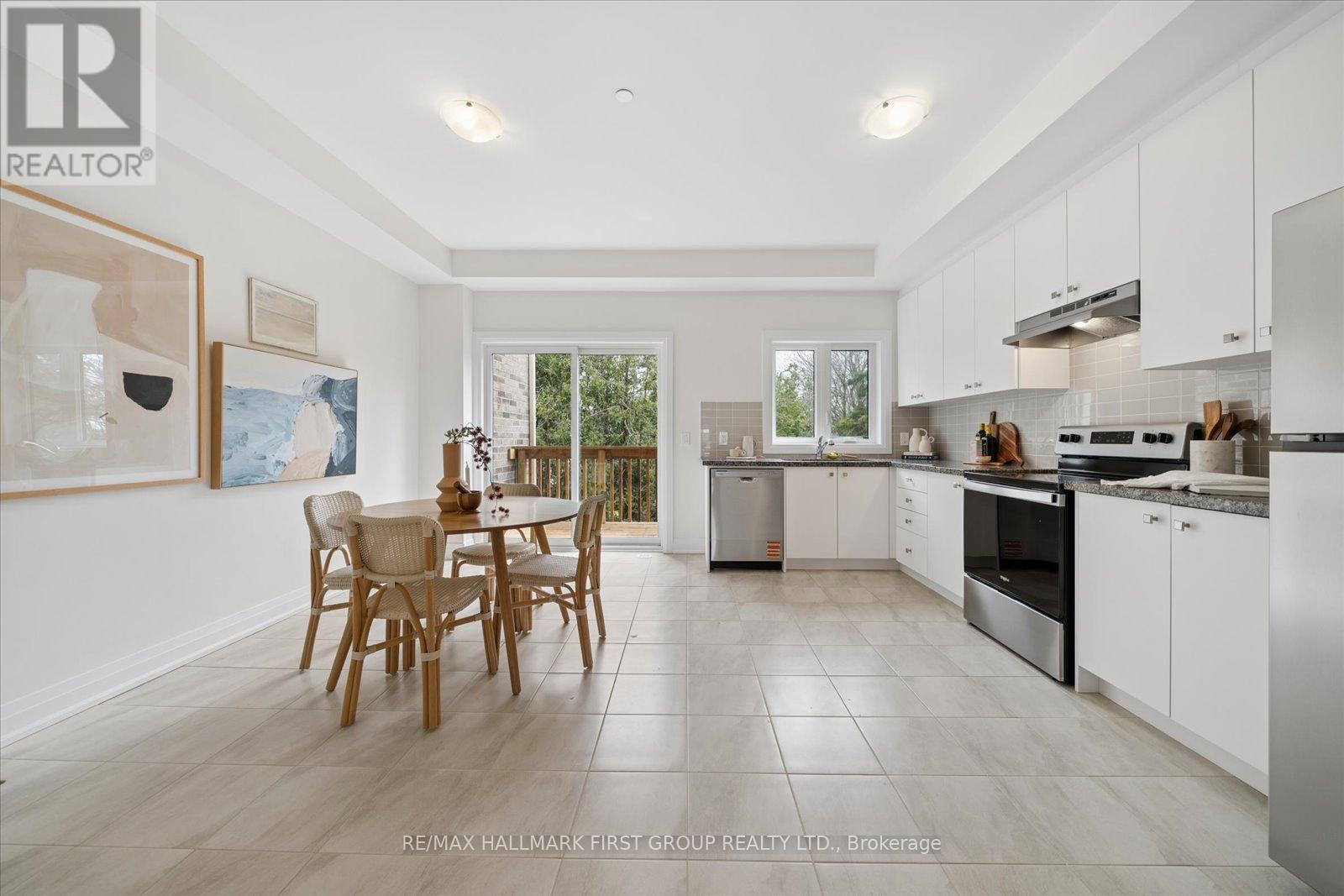 79 Marret Lane, Clarington, Ontario  L1B 0X2 - Photo 6 - E13056968