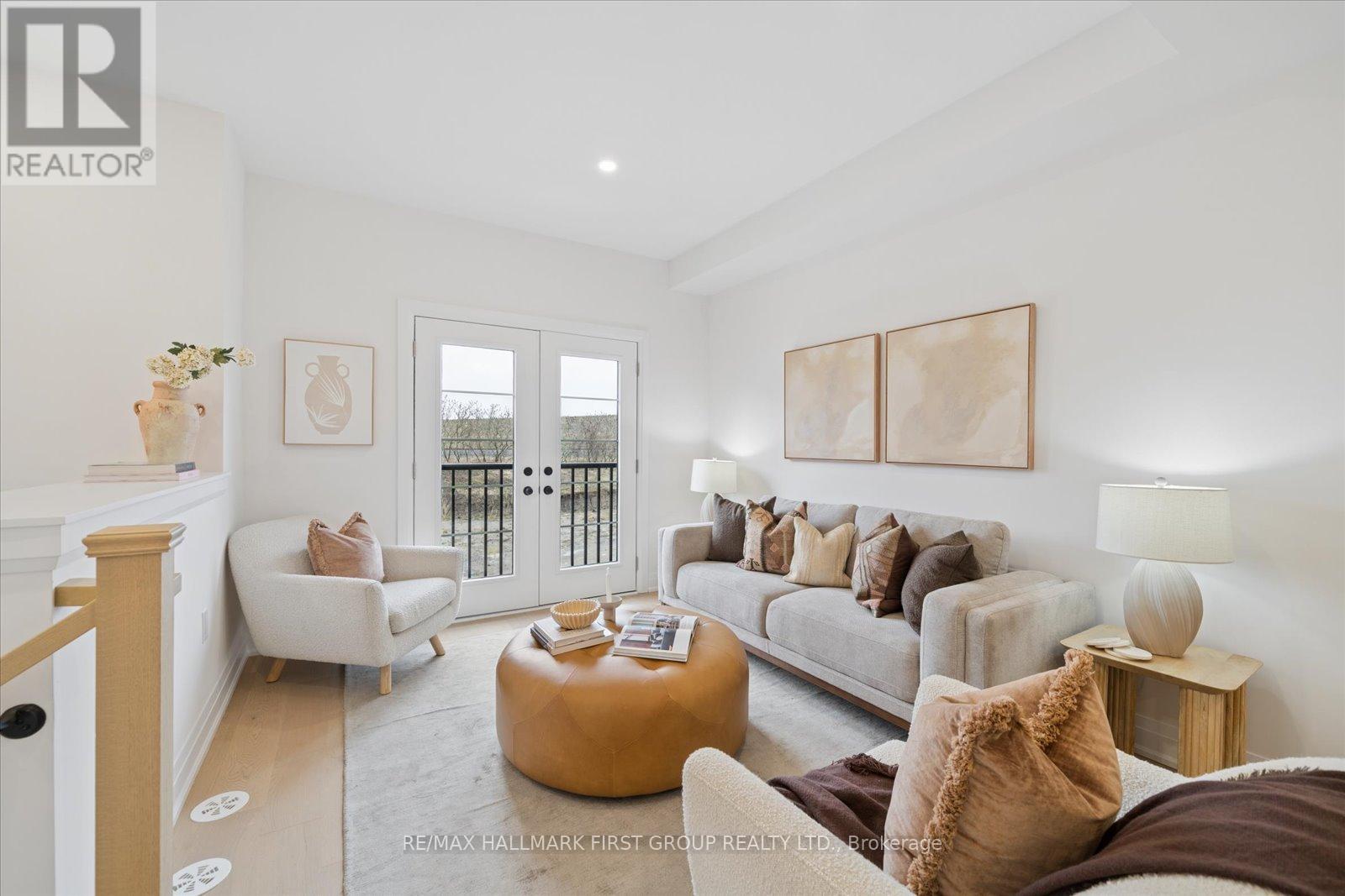 59 Marret Lane, Clarington, Ontario  L1B 0X2 - Photo 2 - E13056976